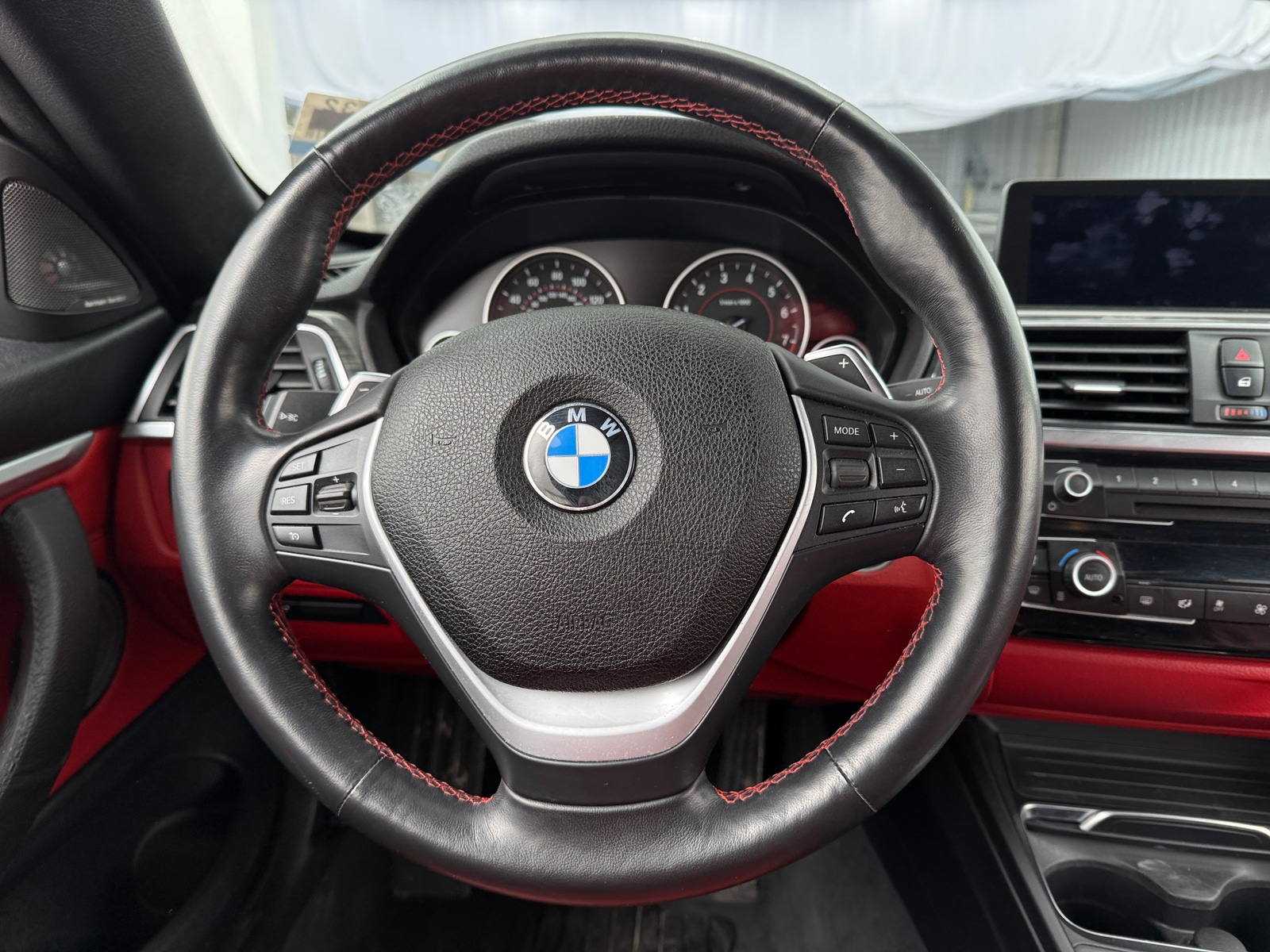 Thumbnail: 2019 BMW 4 Series - 4