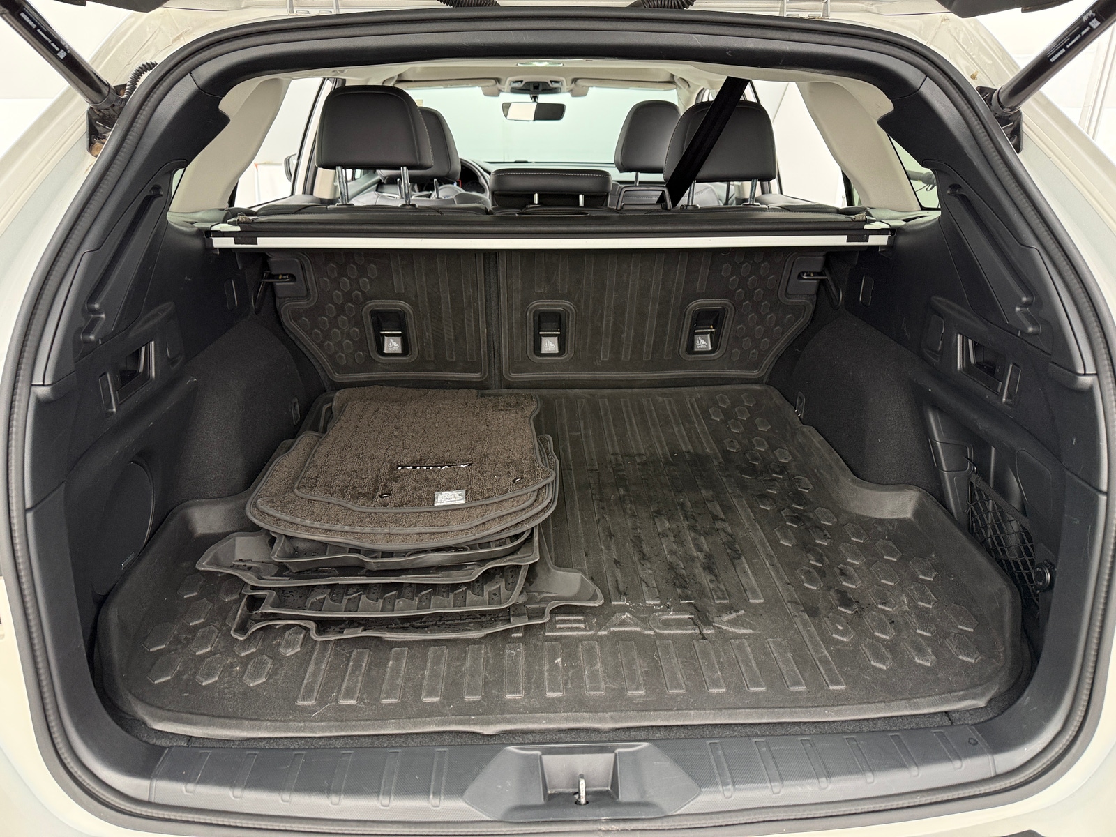 Thumbnail: 2022 Subaru Outback - 6