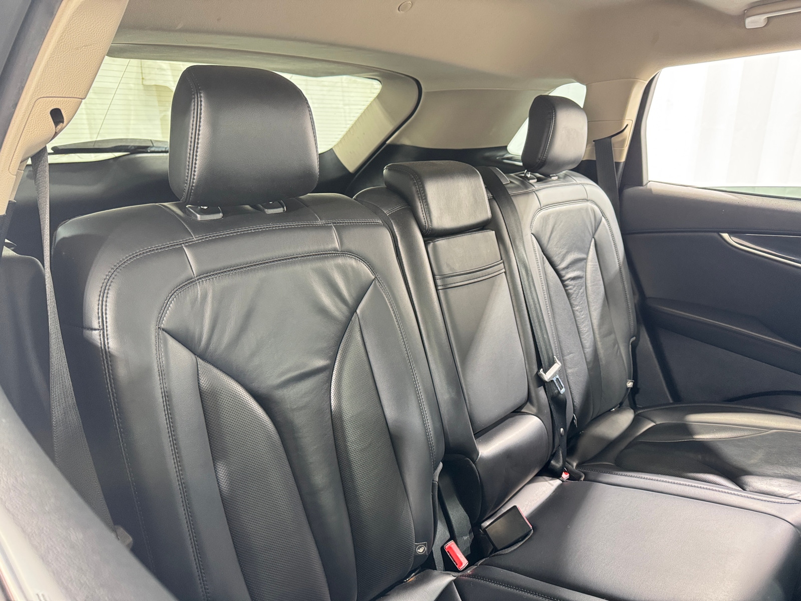 Thumbnail: 2021 Lincoln Nautilus - 5