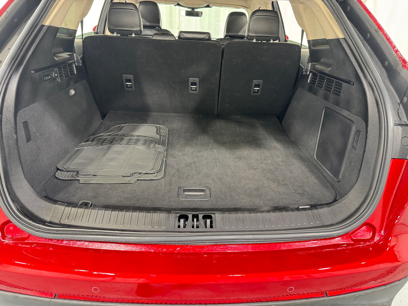 Thumbnail: 2021 Lincoln Nautilus - 6