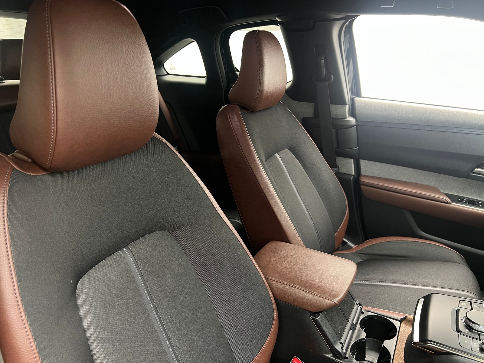 Thumbnail: 2022 Mazda MX-30 - 2