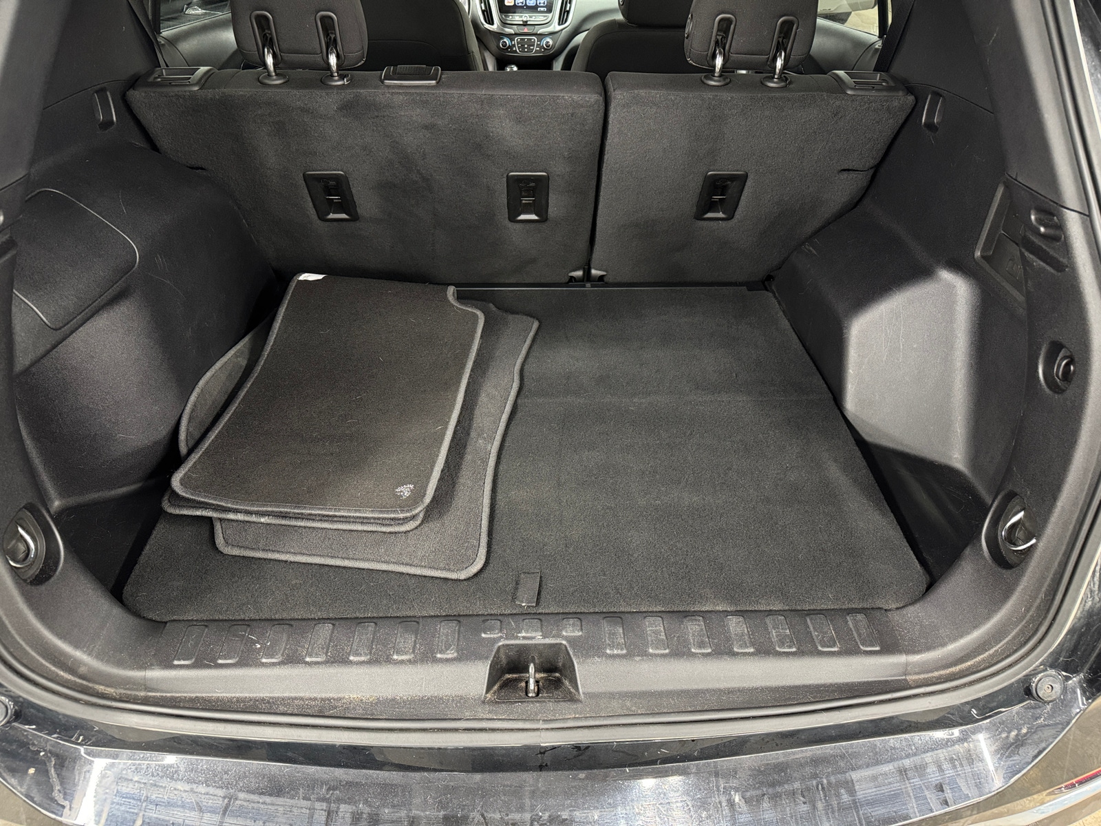 Thumbnail: 2018 Chevrolet Equinox - 7