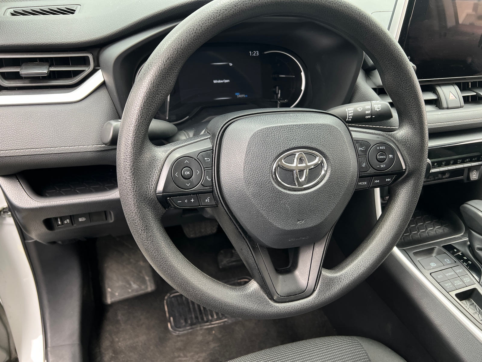 Thumbnail: 2024 Toyota RAV4 - 5