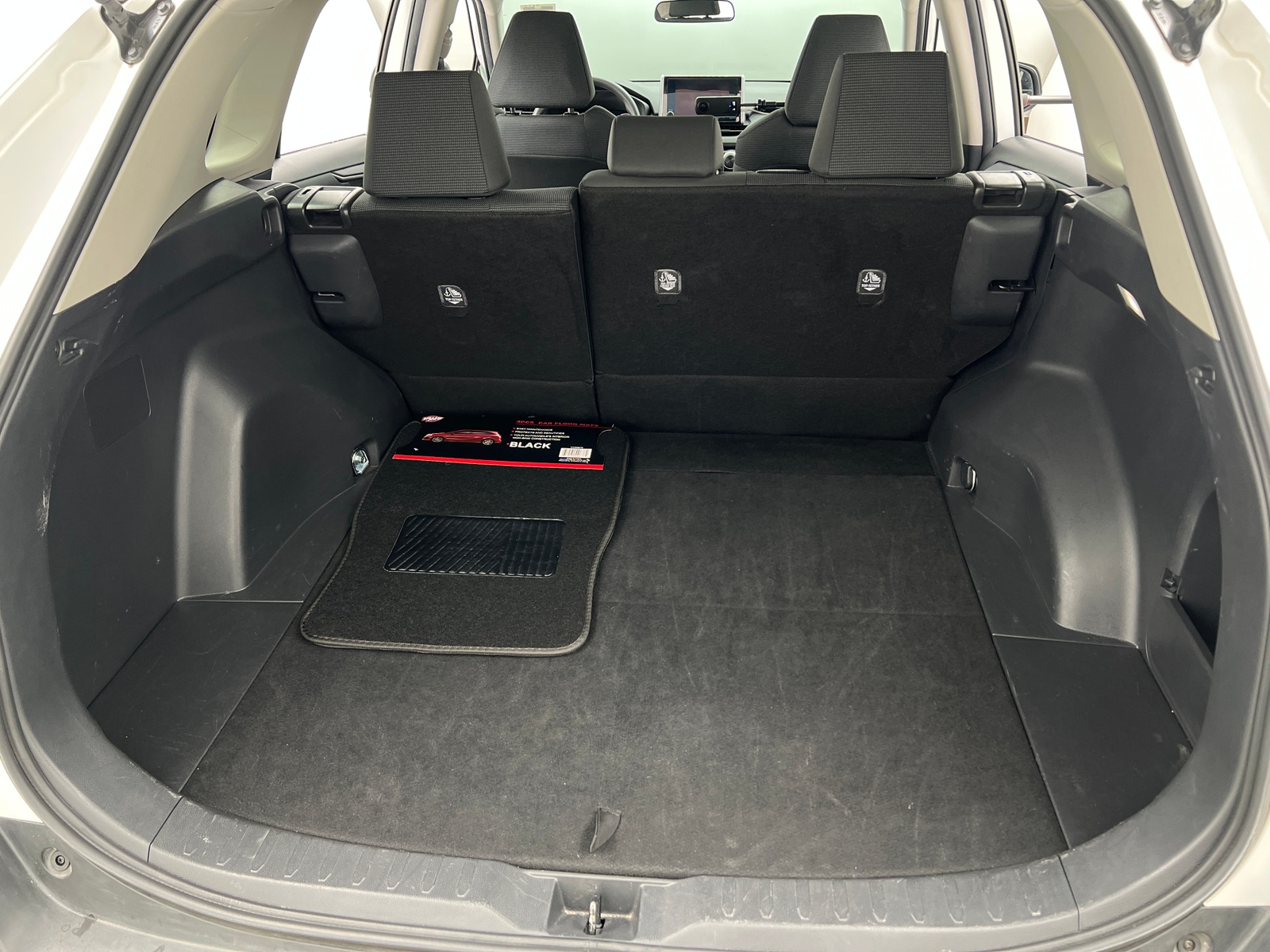 Thumbnail: 2024 Toyota RAV4 - 7