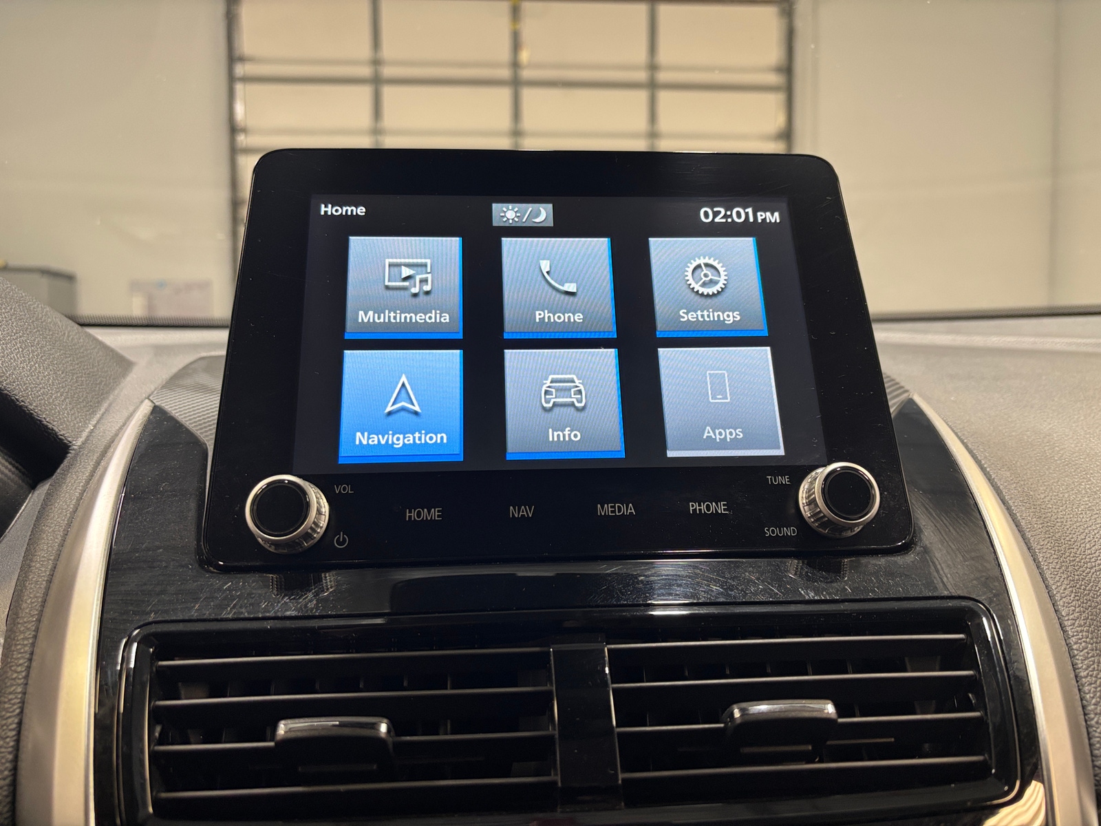 Thumbnail: 2024 Mitsubishi Eclipse Cross - 4