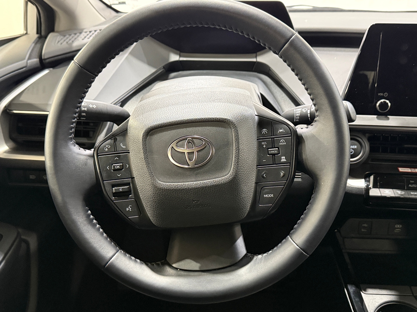 Thumbnail: 2025 Toyota Prius - 5