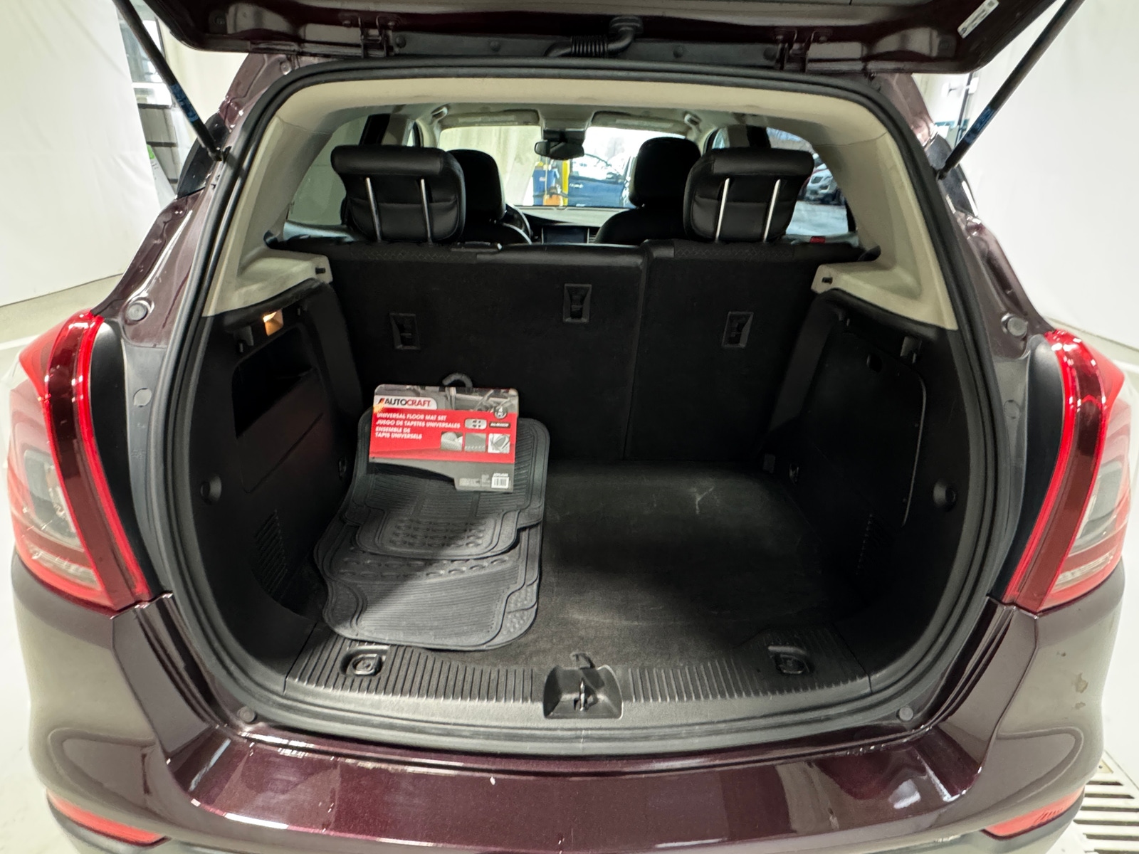 Thumbnail: 2018 Buick Encore - 6