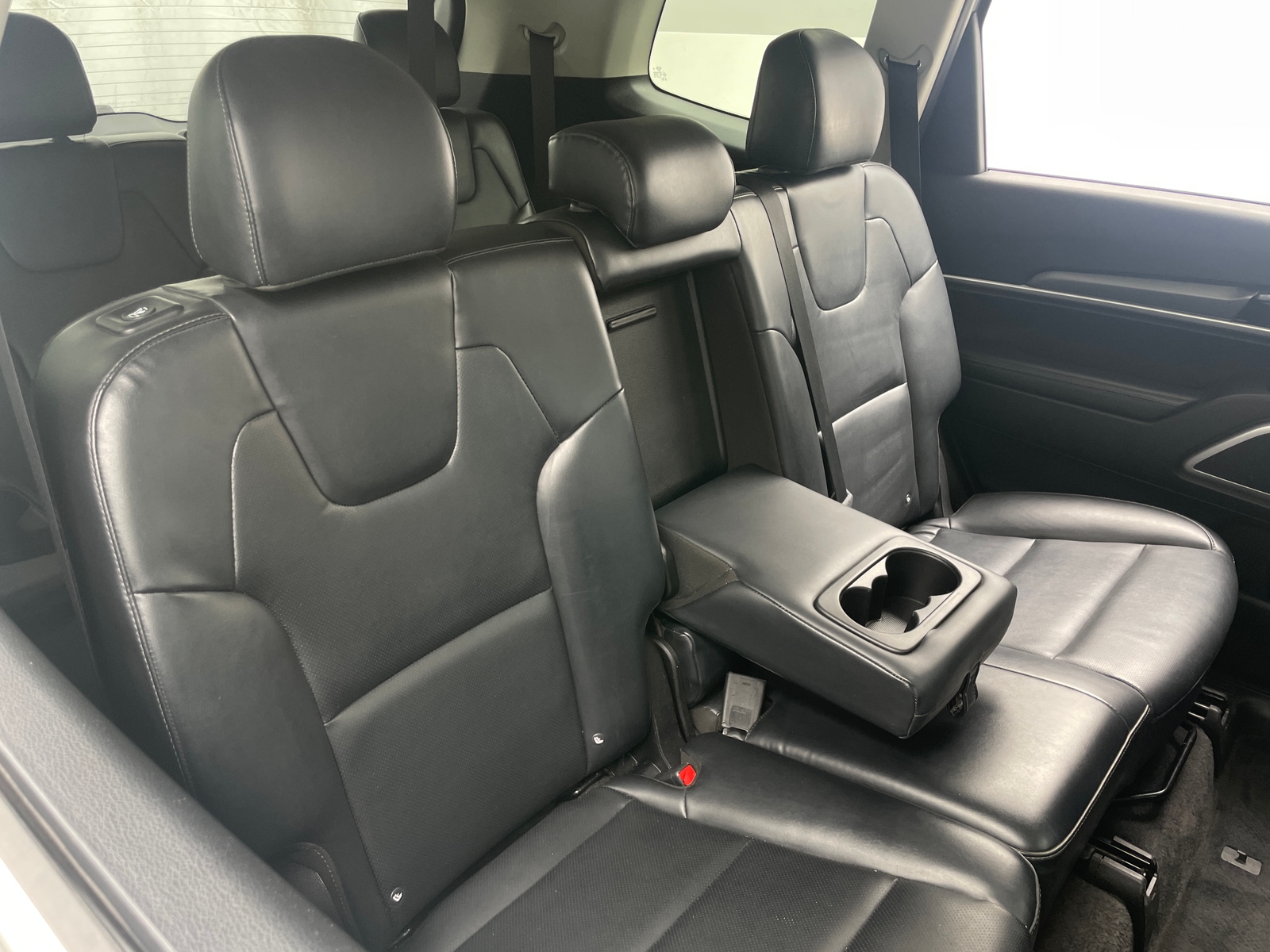 Thumbnail: 2020 Kia Telluride - 5