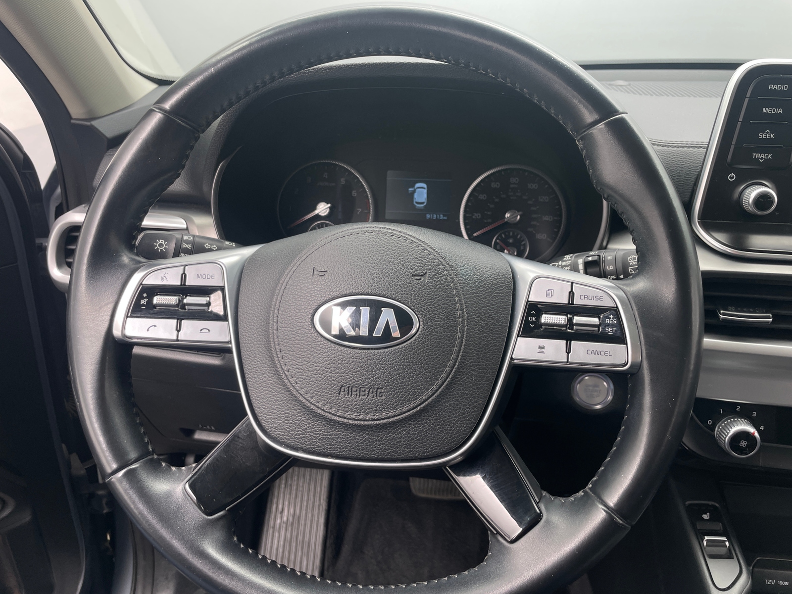 Thumbnail: 2020 Kia Telluride - 4