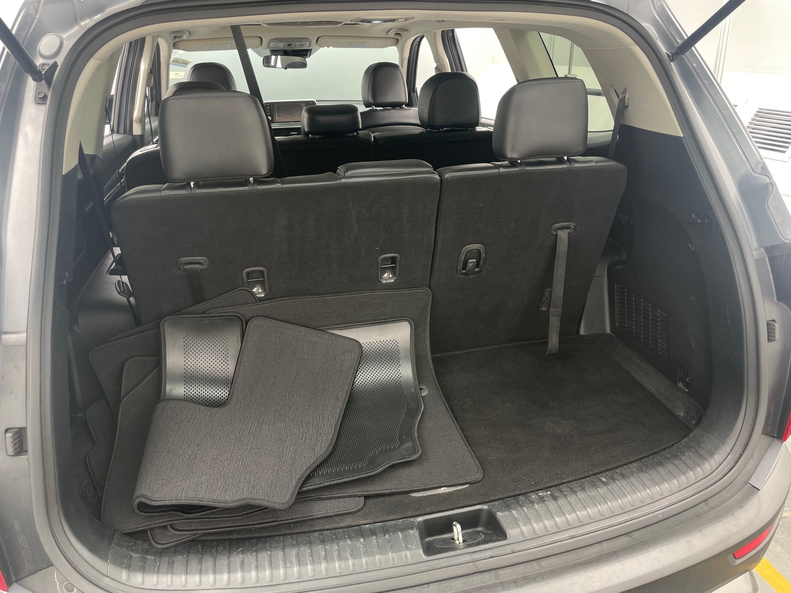 Thumbnail: 2020 Kia Telluride - 6