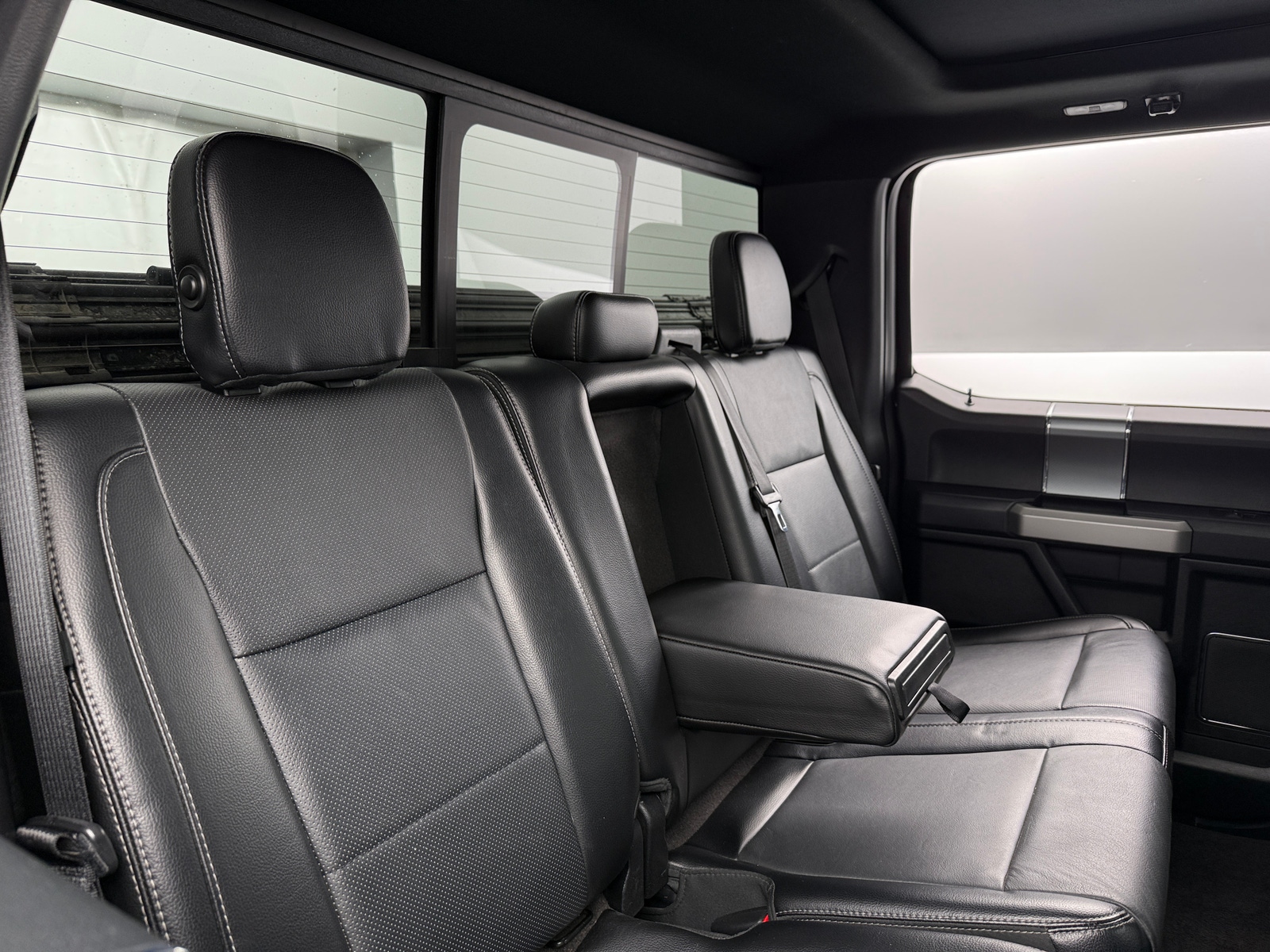 Thumbnail: 2016 Ford Econoline - 5