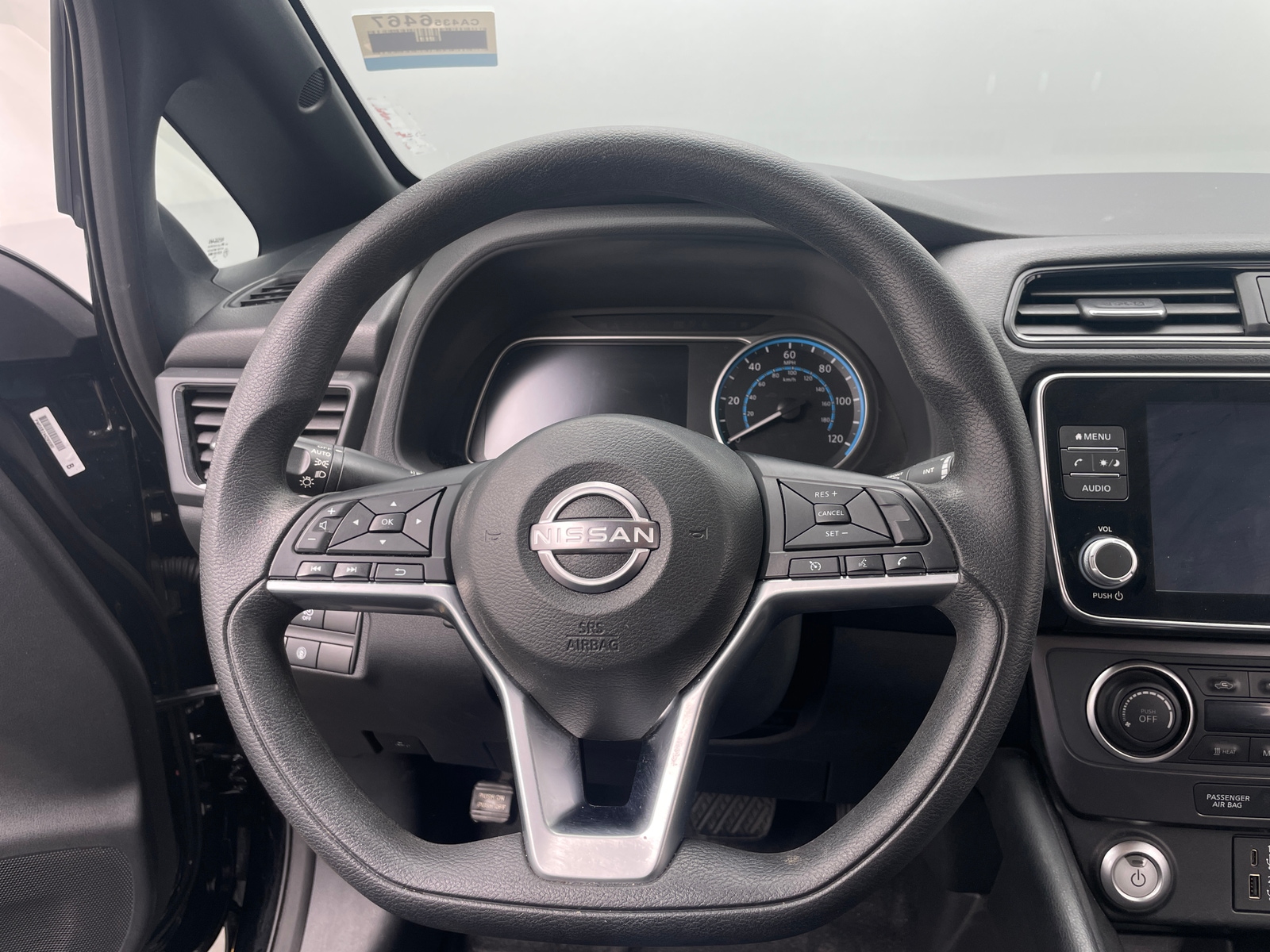 Thumbnail: 2025 Nissan Leaf - 5