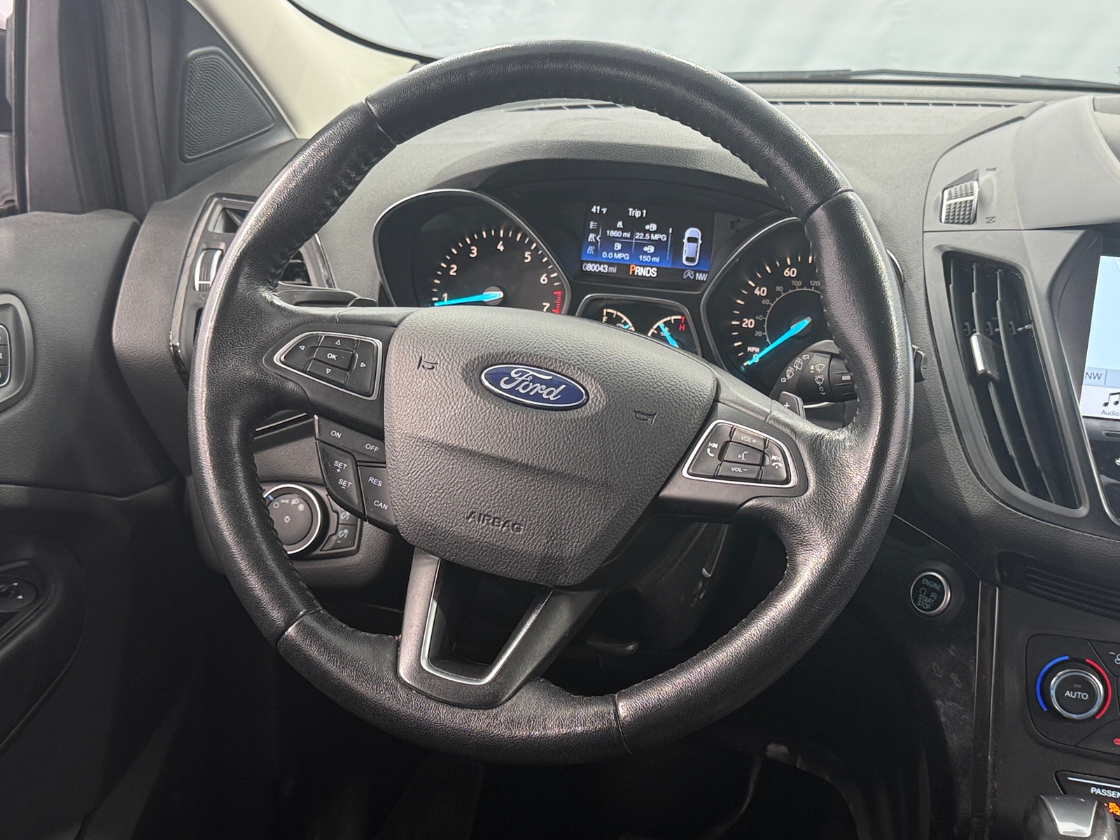 Thumbnail: 2017 Ford Escape - 4