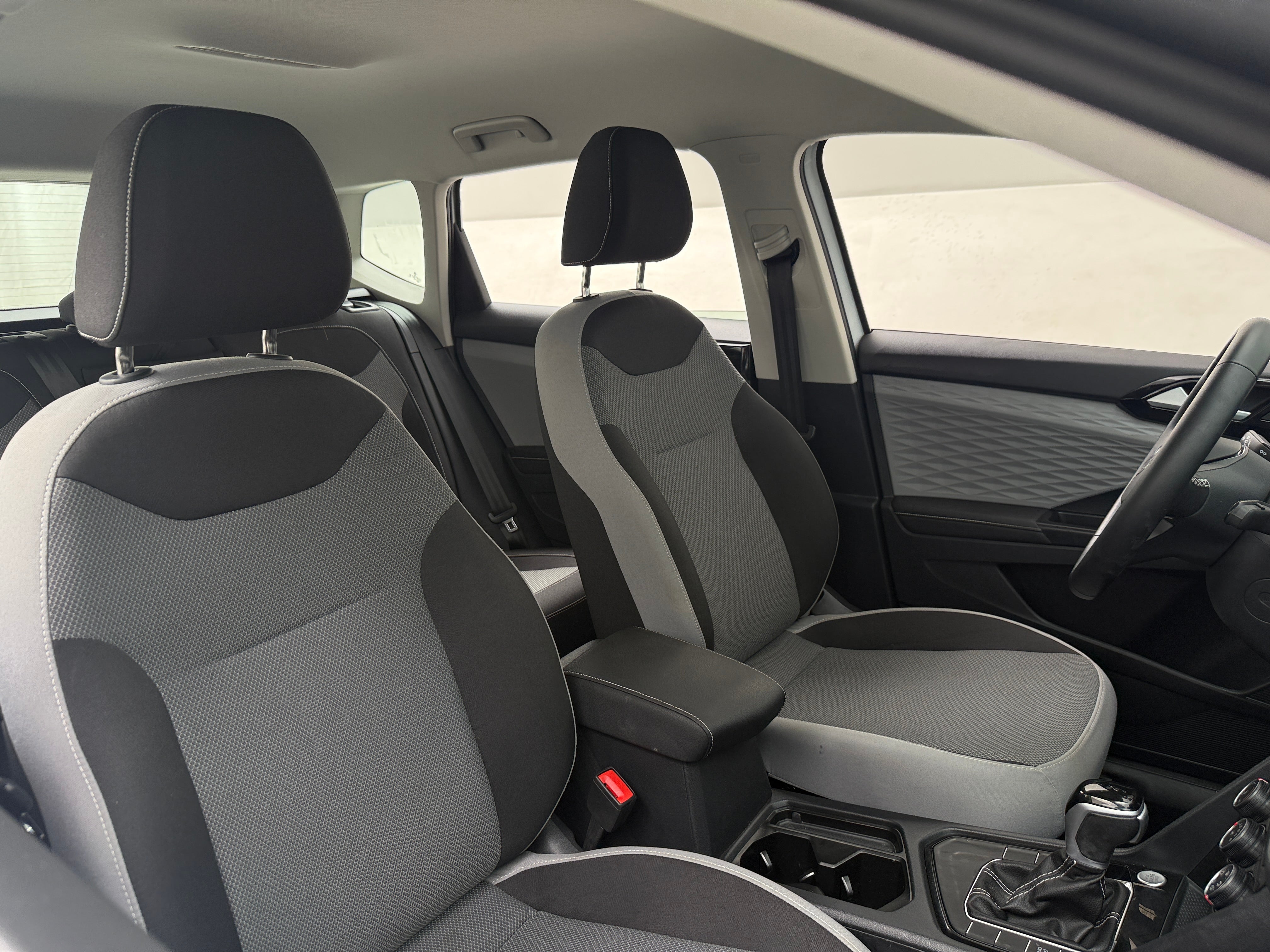 2024 Volkswagen Taos