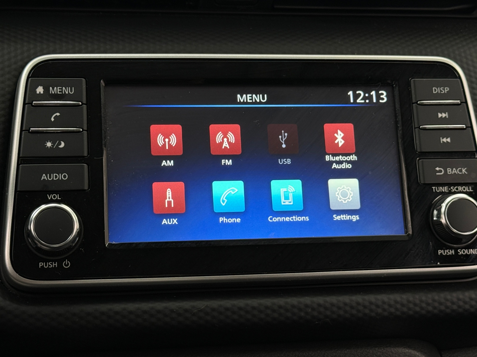 Thumbnail: 2025 Nissan Kicks - 4