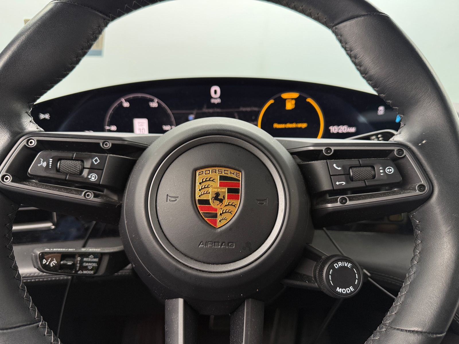 Thumbnail: 2020 Porsche Taycan - 5