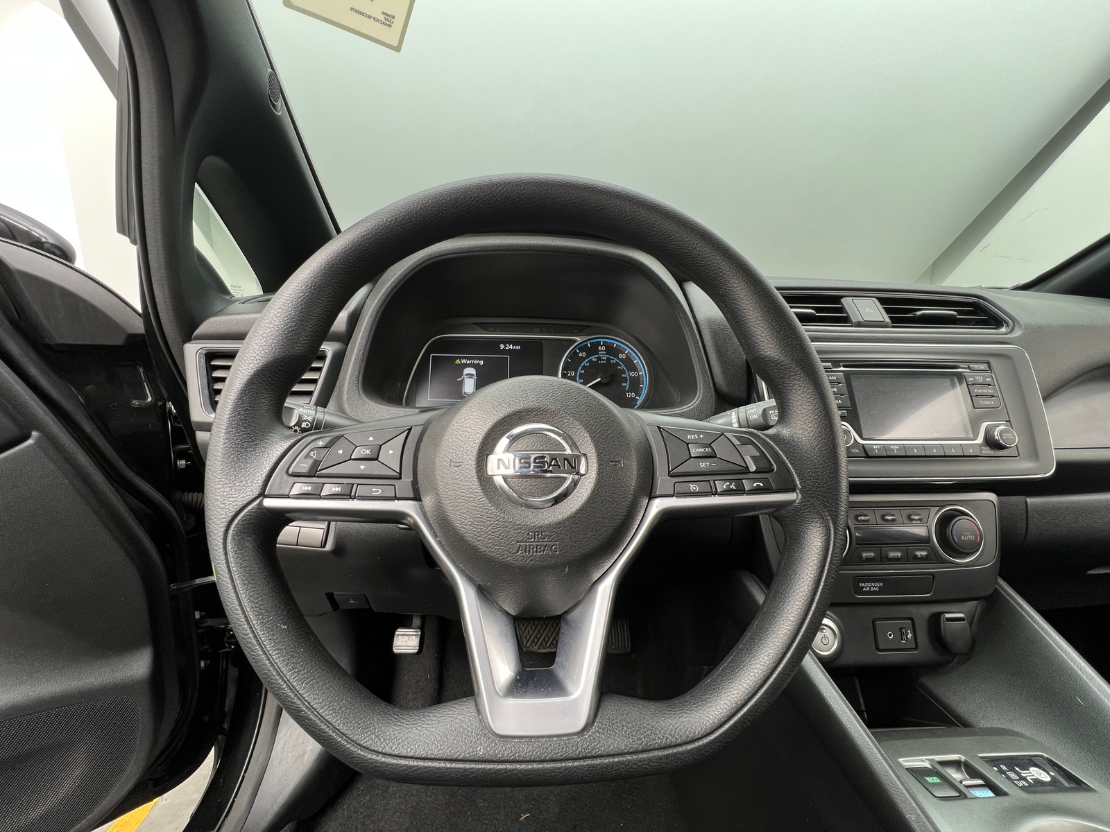 Thumbnail: 2019 Nissan Leaf - 5