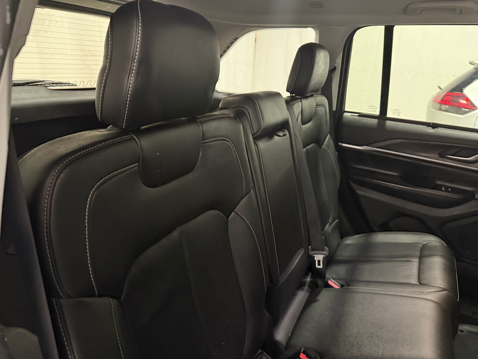 Thumbnail: 2023 Jeep Grand Cherokee - 5