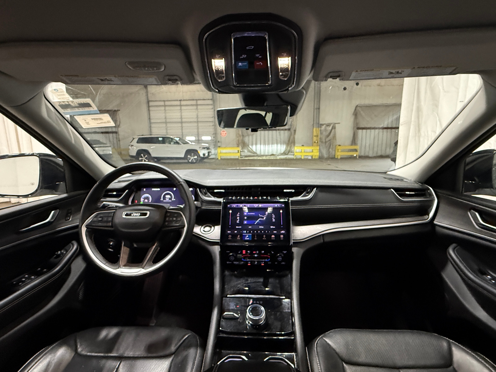 Thumbnail: 2023 Jeep Grand Cherokee - 2