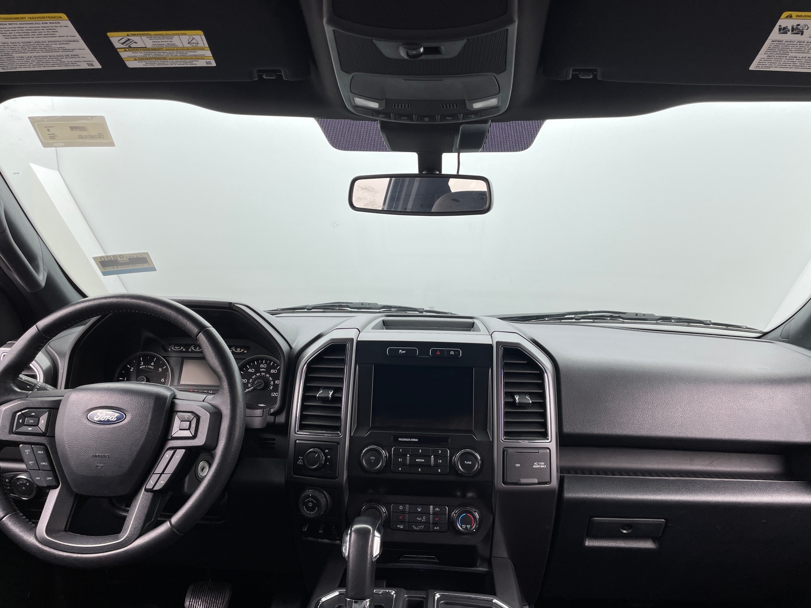 Thumbnail: 2020 Ford Econoline - 3