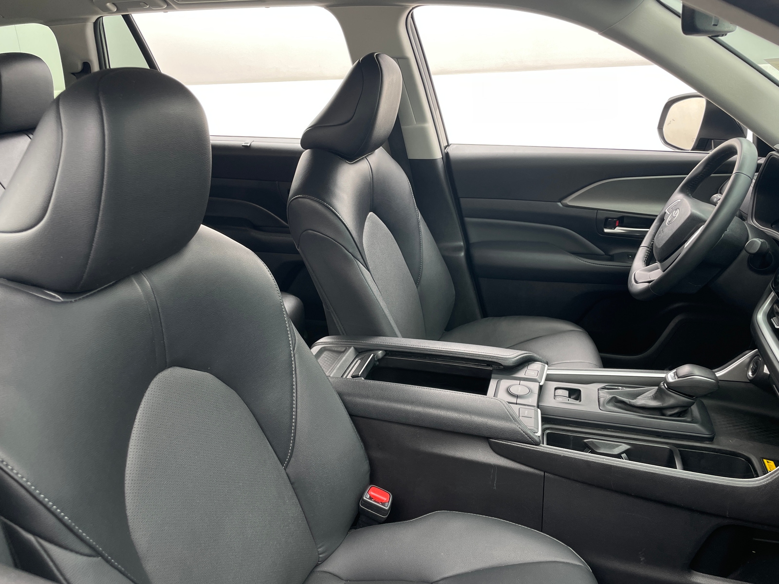 Thumbnail: 2025 Toyota Grand Highlander - 2