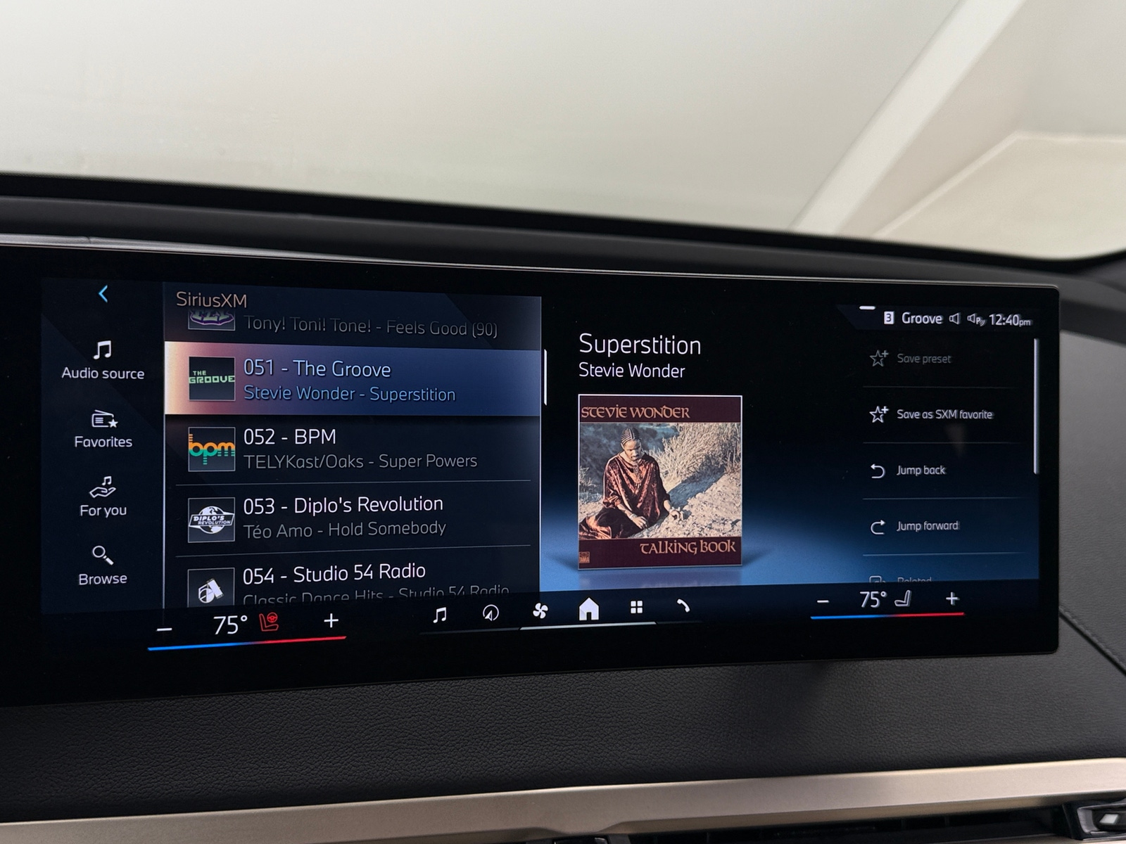 Thumbnail: 2024 BMW iX - 3