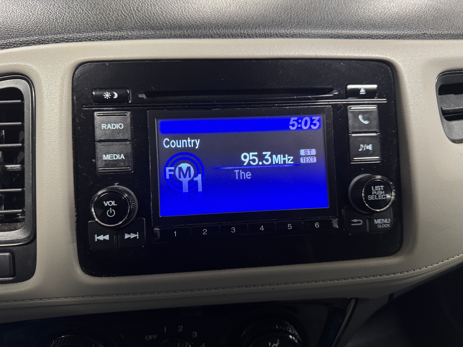 Thumbnail: 2019 Honda HR-V - 4