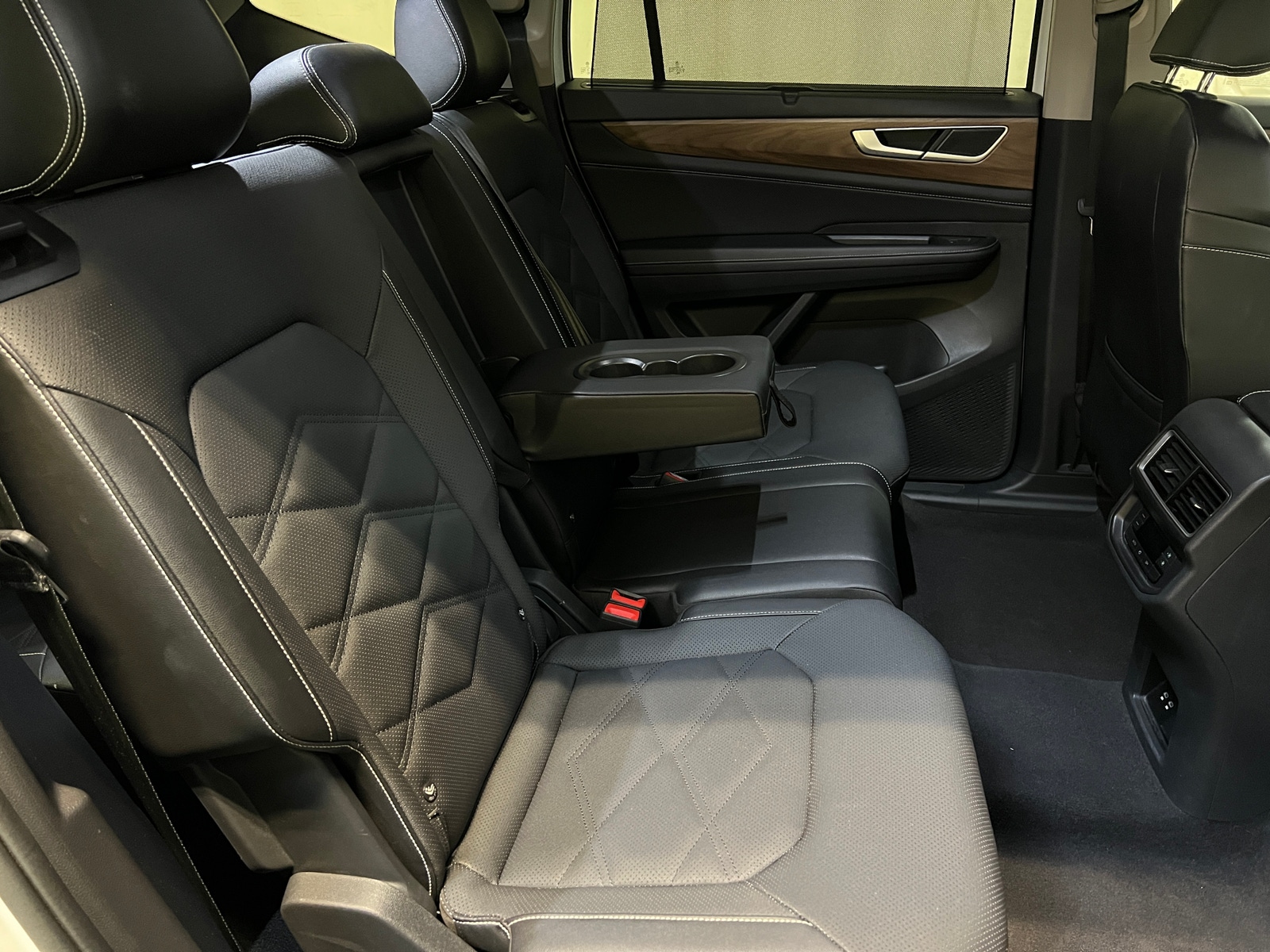 Thumbnail: 2025 Volkswagen Atlas - 5