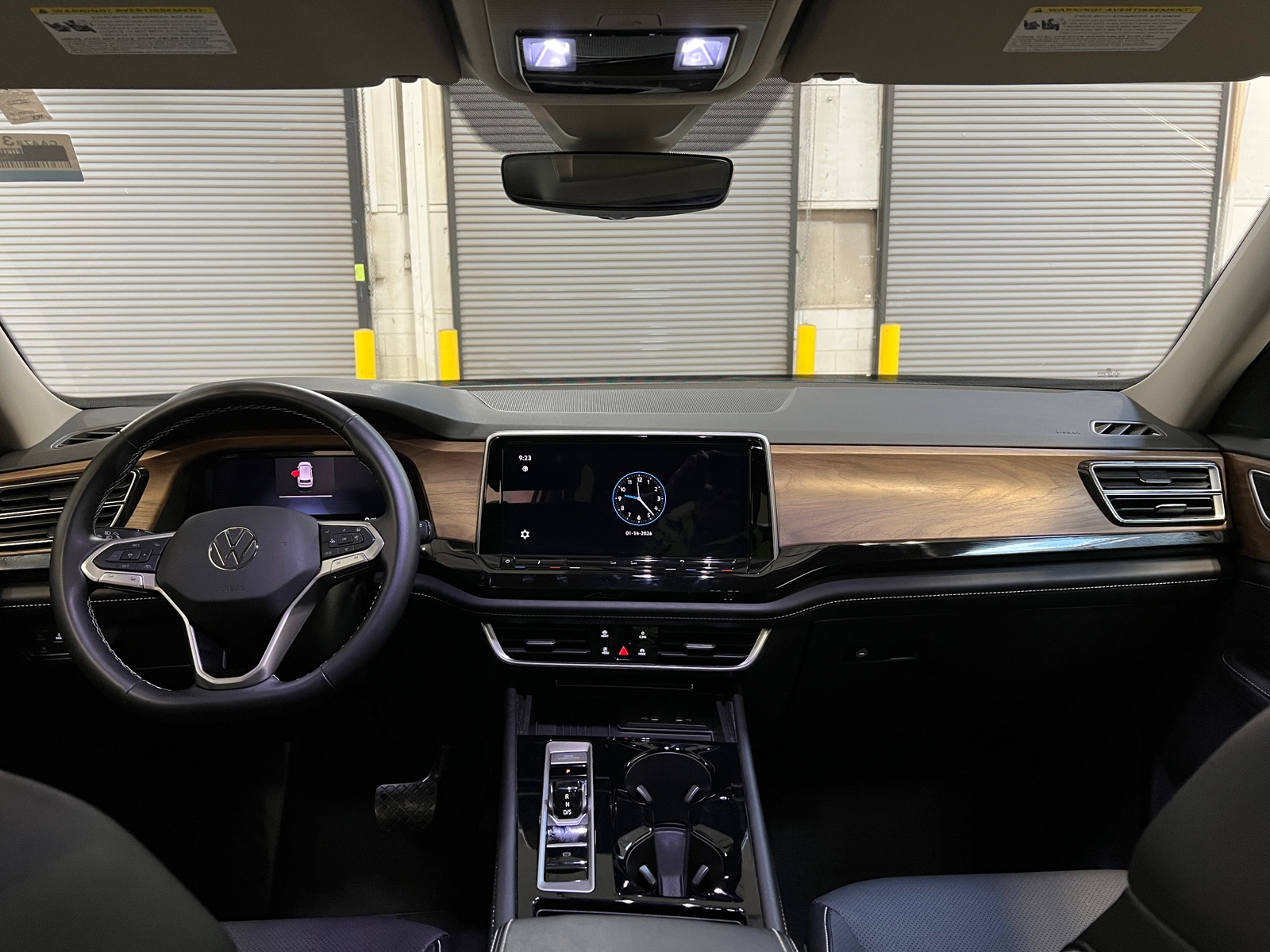 Thumbnail: 2025 Volkswagen Atlas - 2