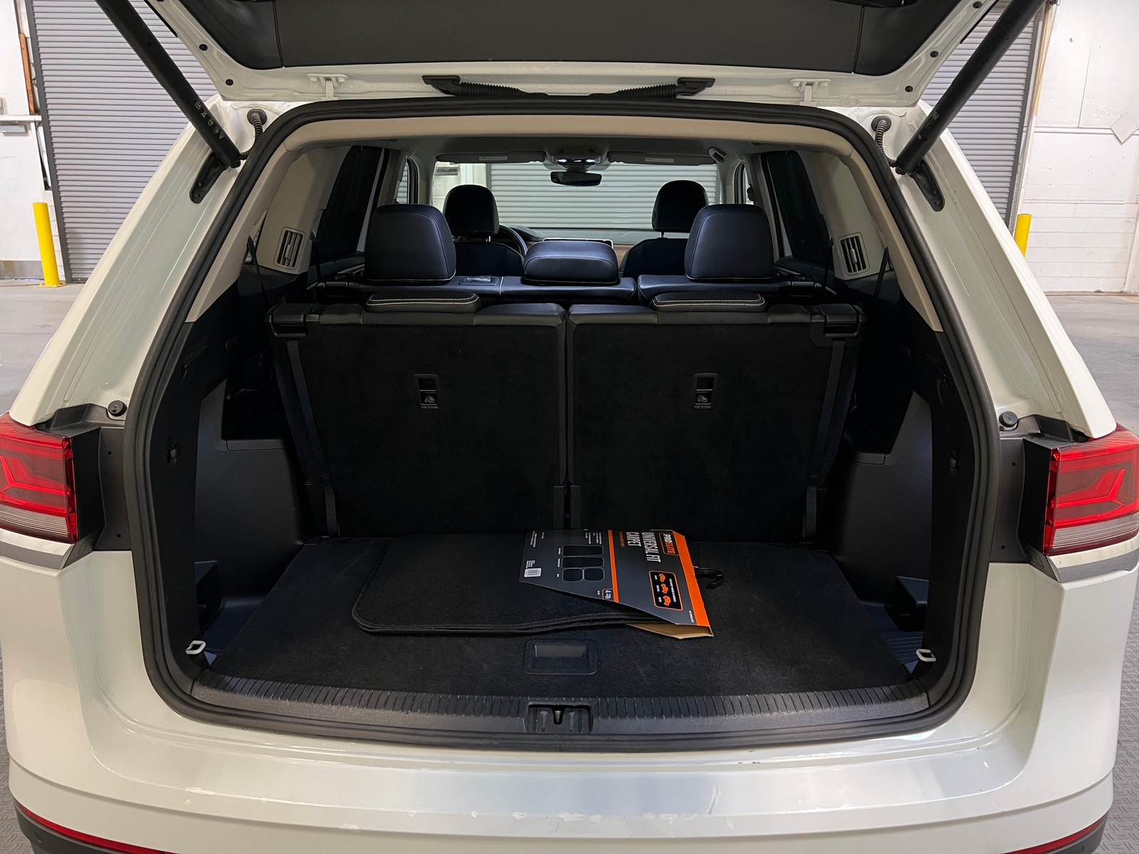 Thumbnail: 2025 Volkswagen Atlas - 6