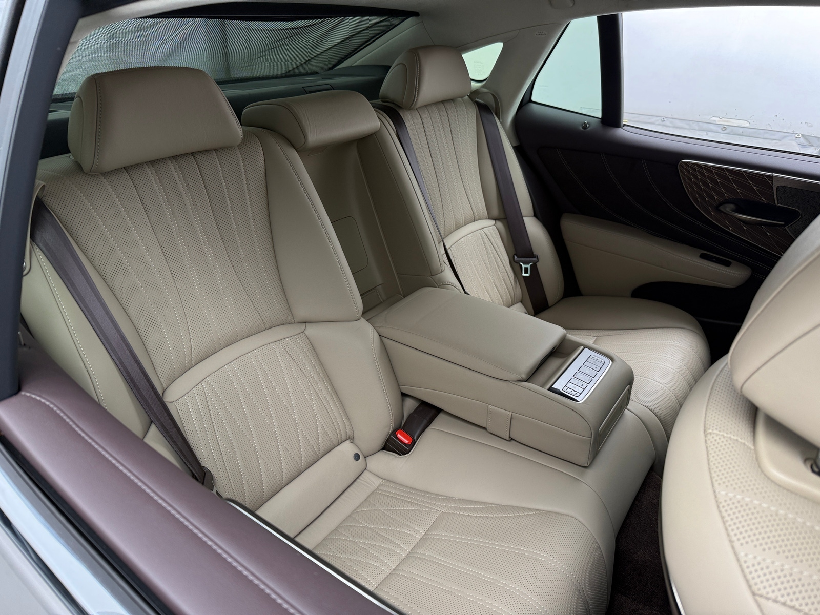 Thumbnail: 2018 Lexus LS - 5