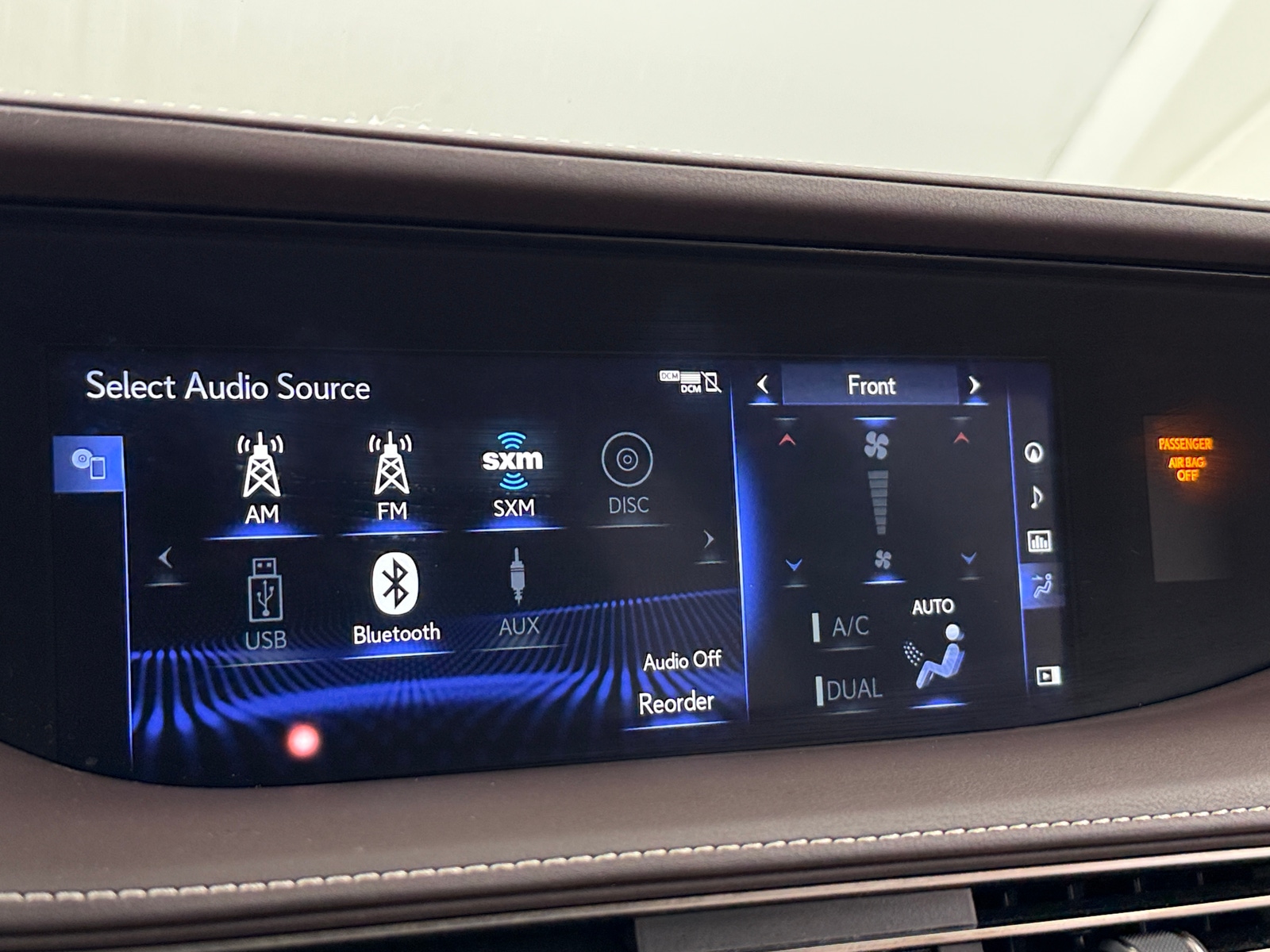 Thumbnail: 2018 Lexus LS - 3