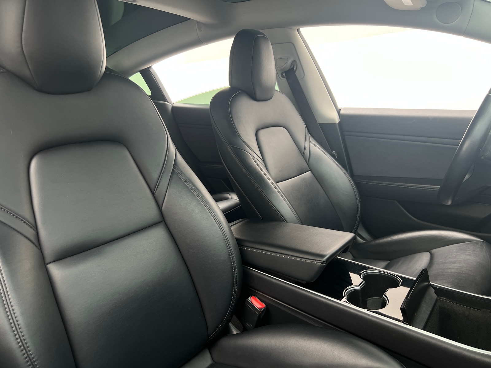 Thumbnail: 2019 Tesla Model 3 - 2