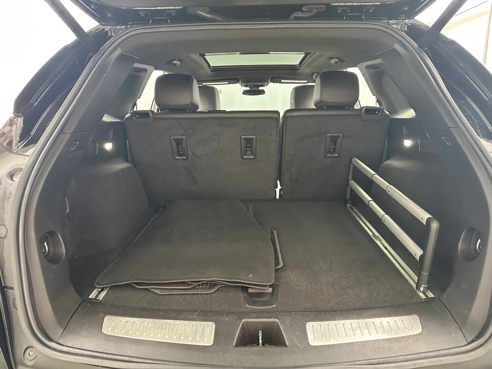 Thumbnail: 2023 Cadillac XT5 - 6