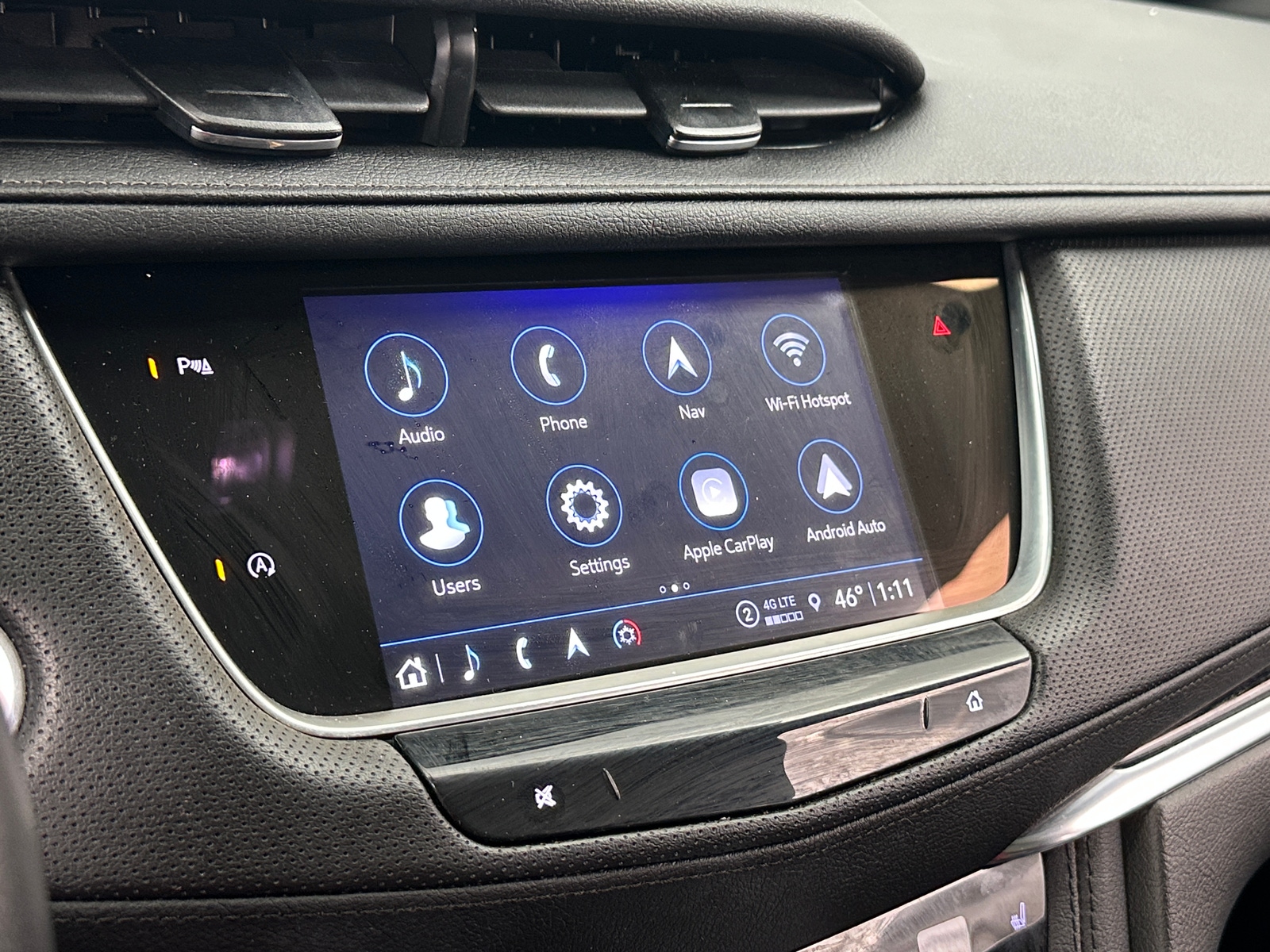 Thumbnail: 2023 Cadillac XT5 - 3