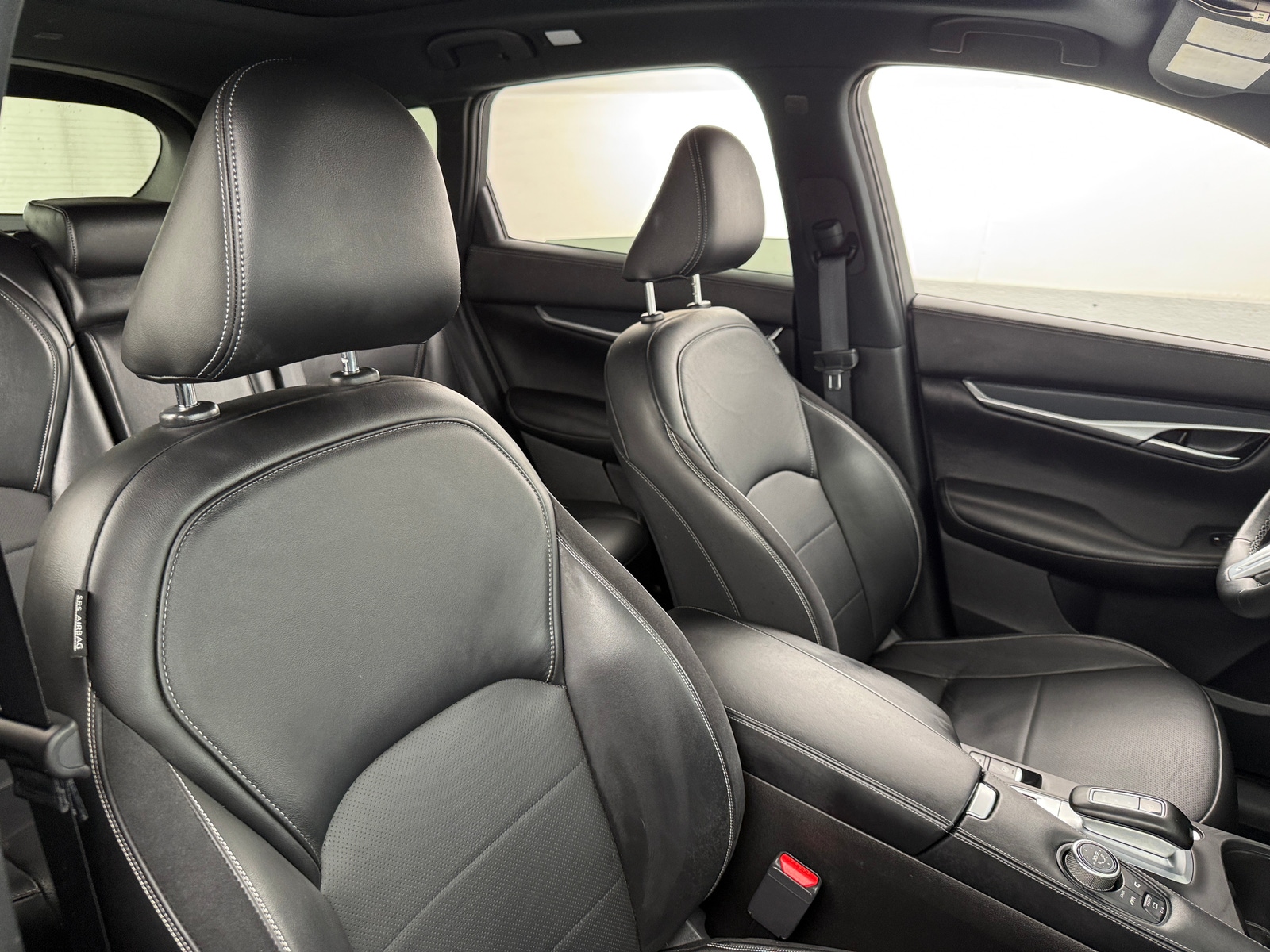 Thumbnail: 2023 INFINITI QX50 - 2