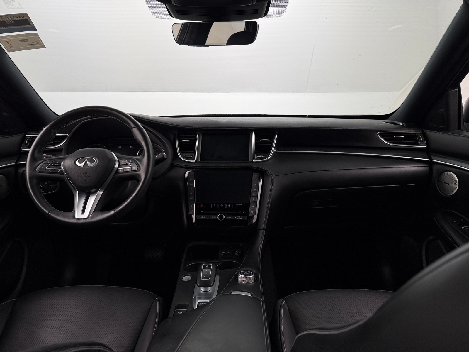 Thumbnail: 2023 INFINITI QX50 - 3