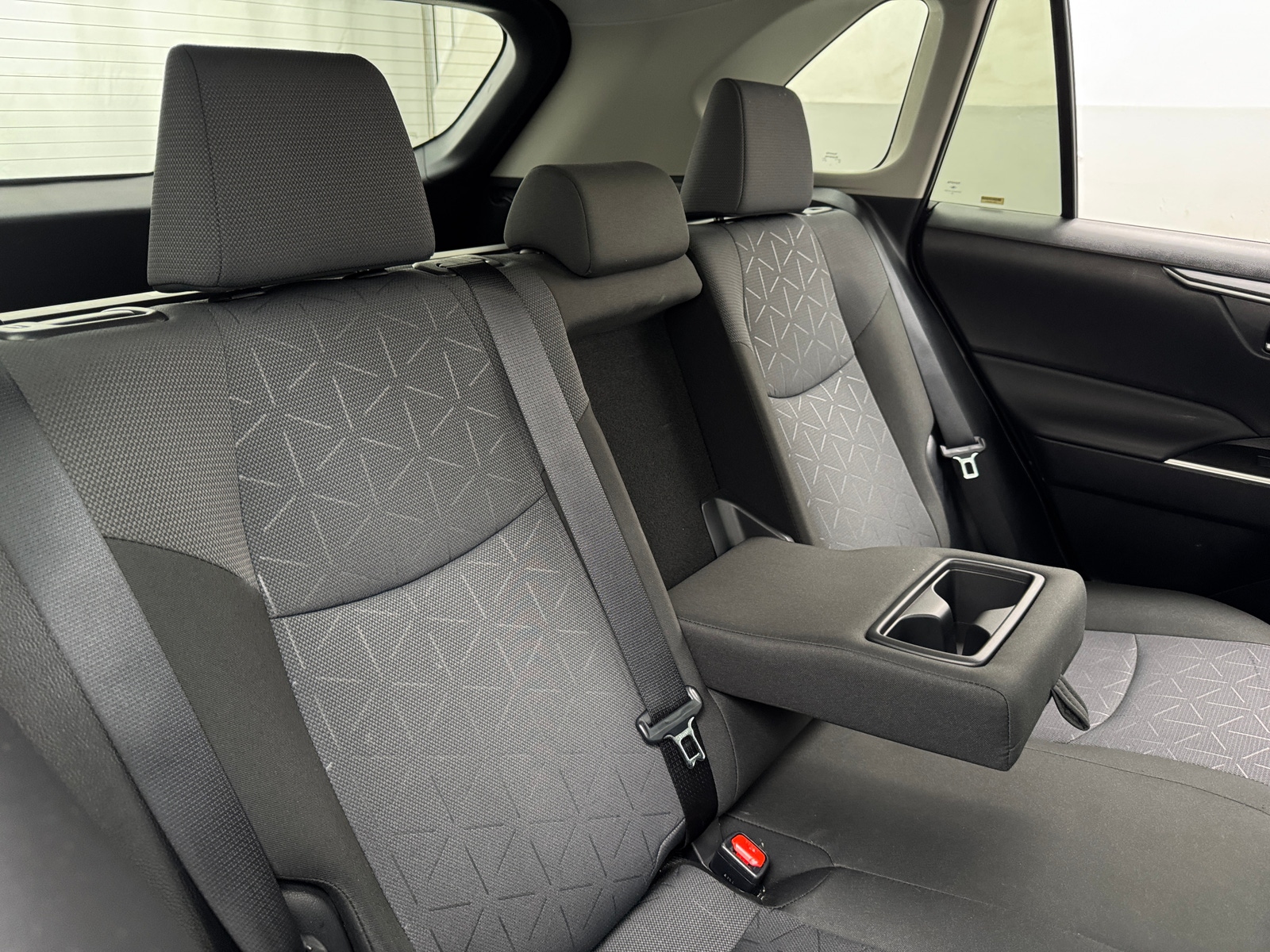 Thumbnail: 2025 Toyota RAV4 - 6