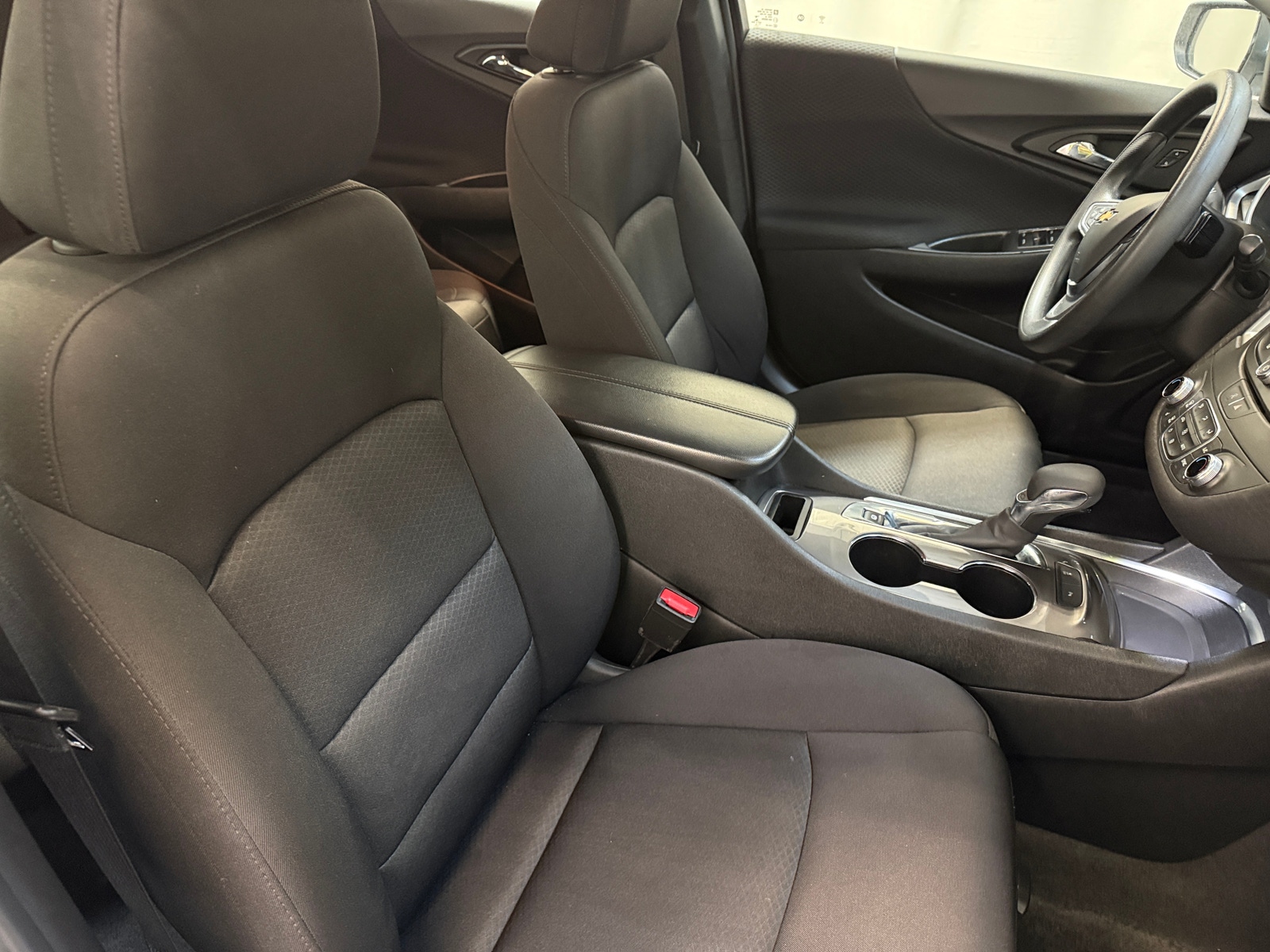 Thumbnail: 2024 Chevrolet Malibu - 2