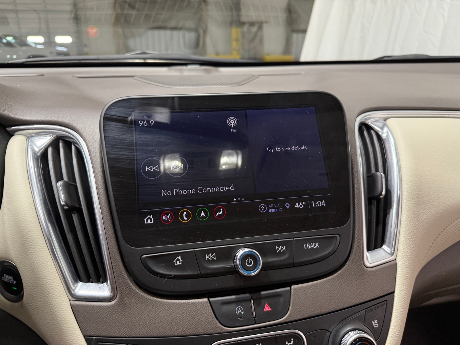 Thumbnail: 2024 Chevrolet Malibu - 3