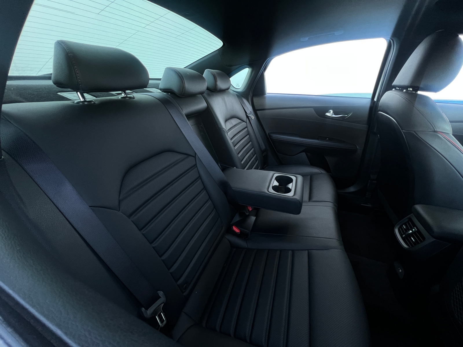 Thumbnail: 2023 Kia Forte - 6