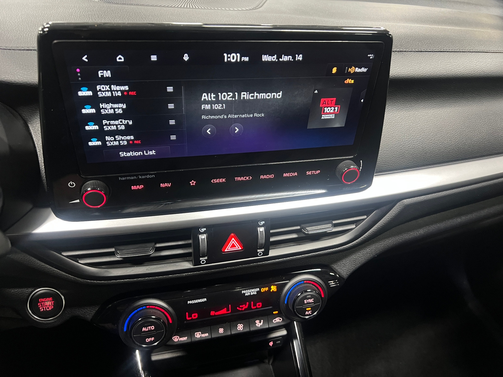 Thumbnail: 2023 Kia Forte - 4