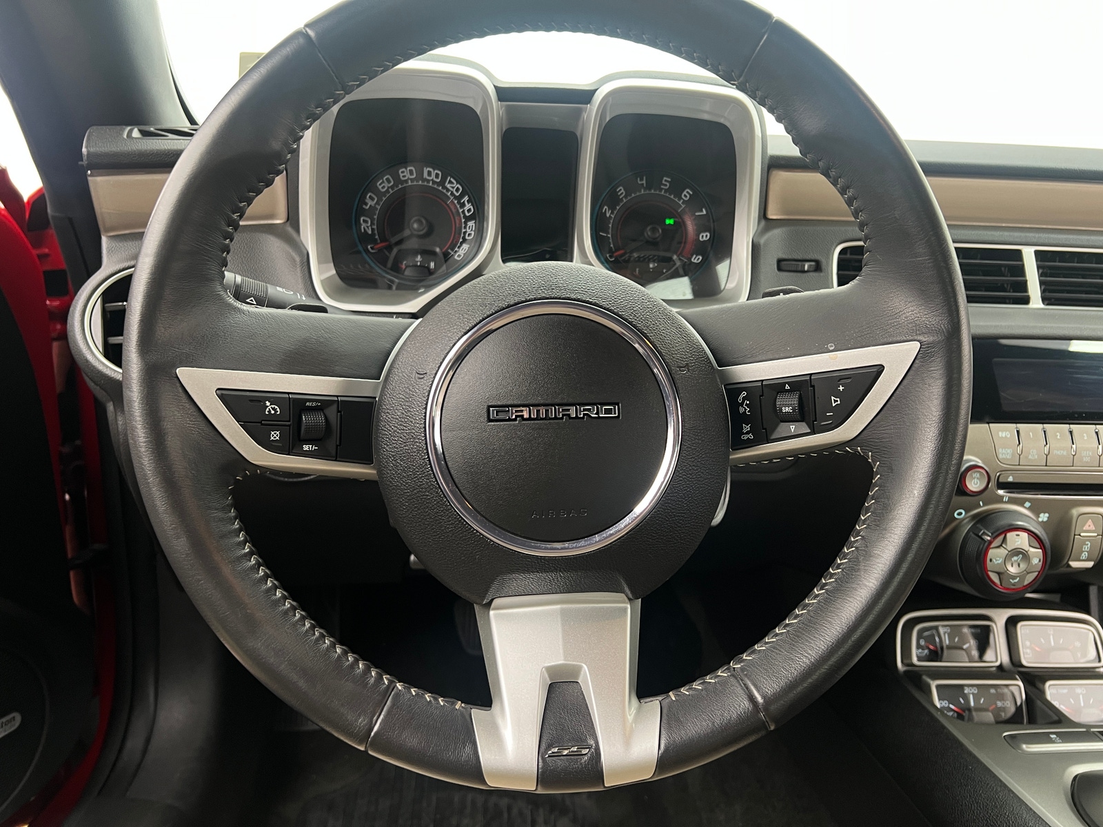 Thumbnail: 2011 Chevrolet Camaro - 3