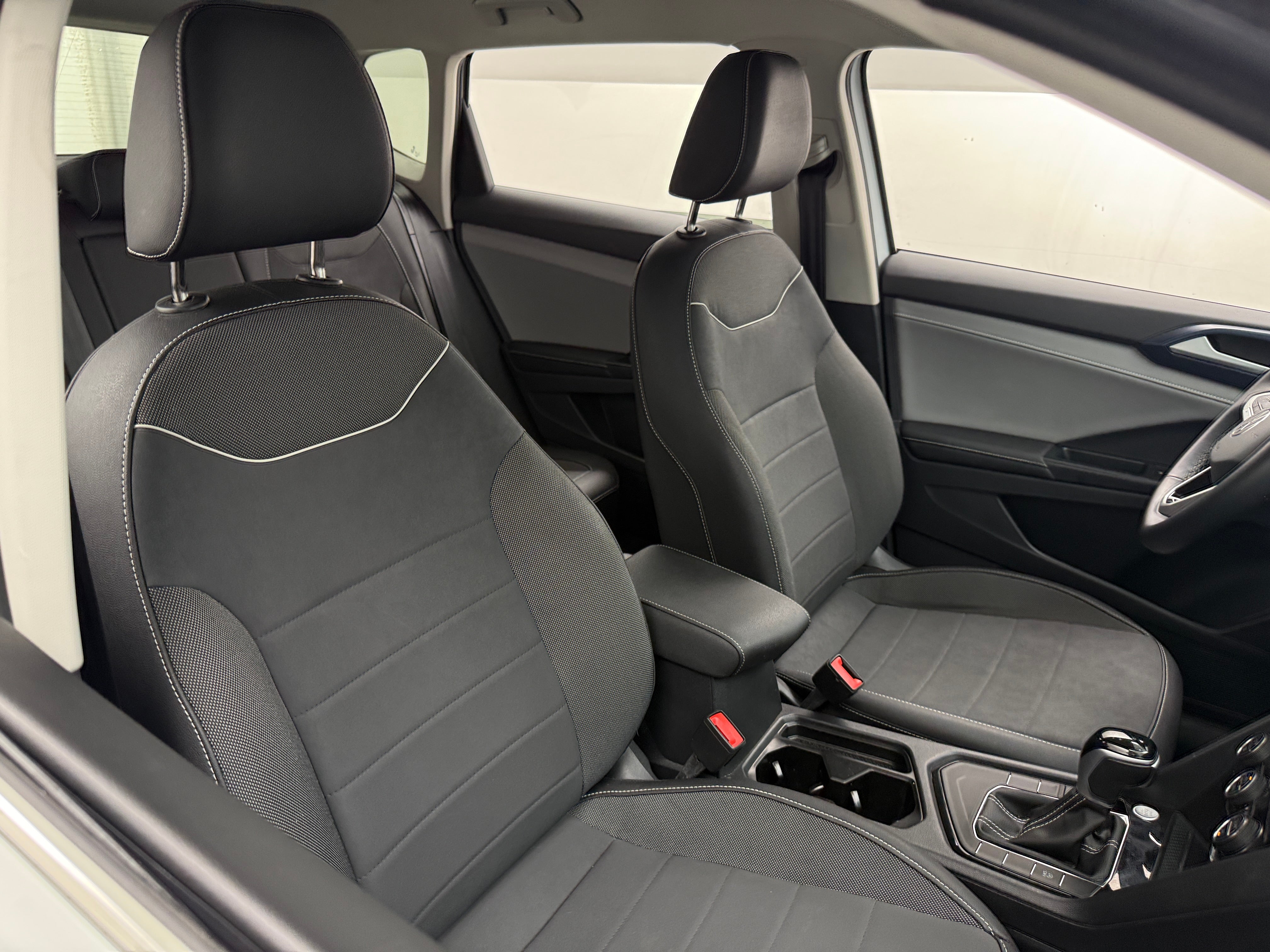 2024 Volkswagen Taos