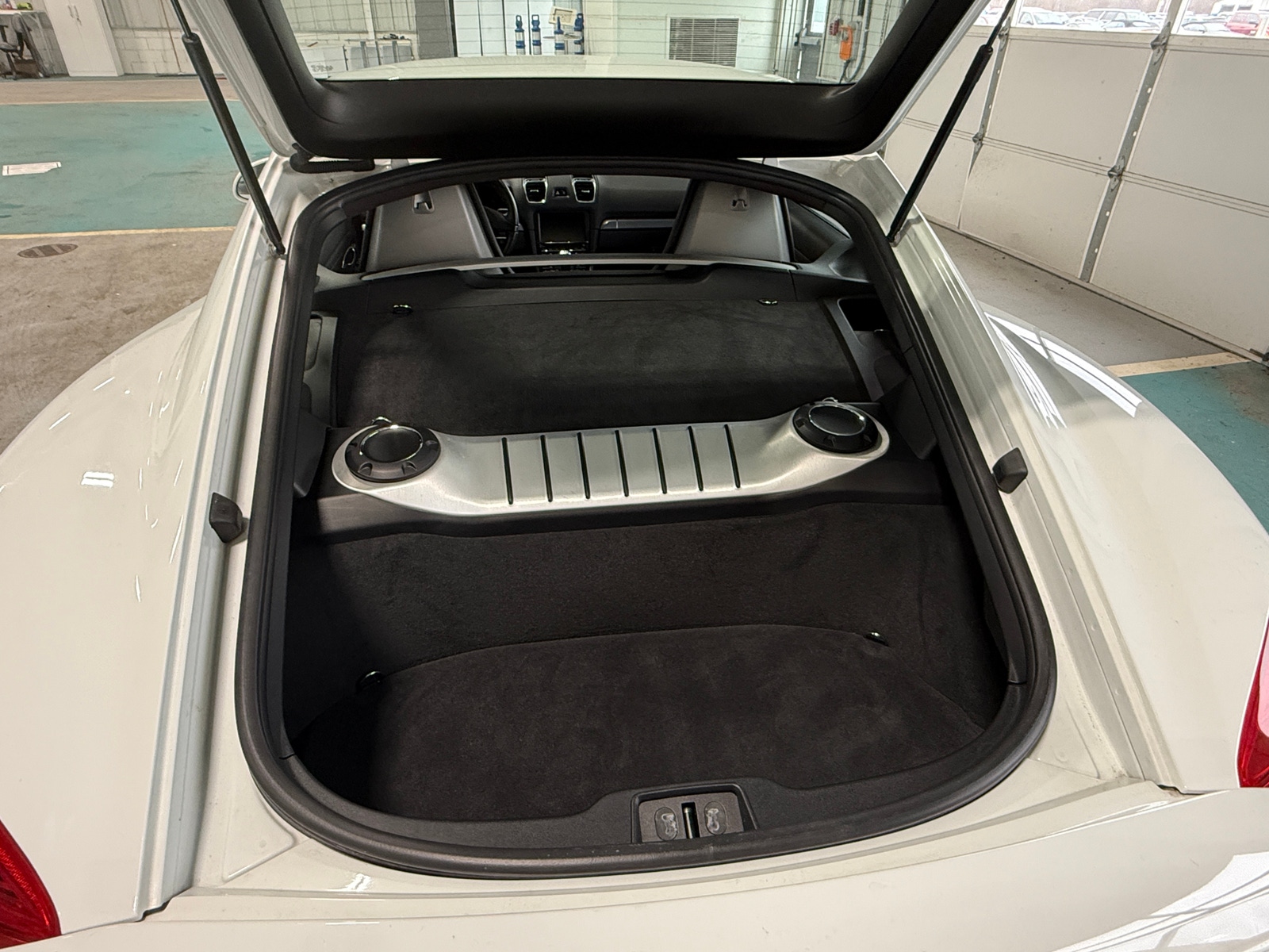 Thumbnail: 2016 Porsche Cayman - 5