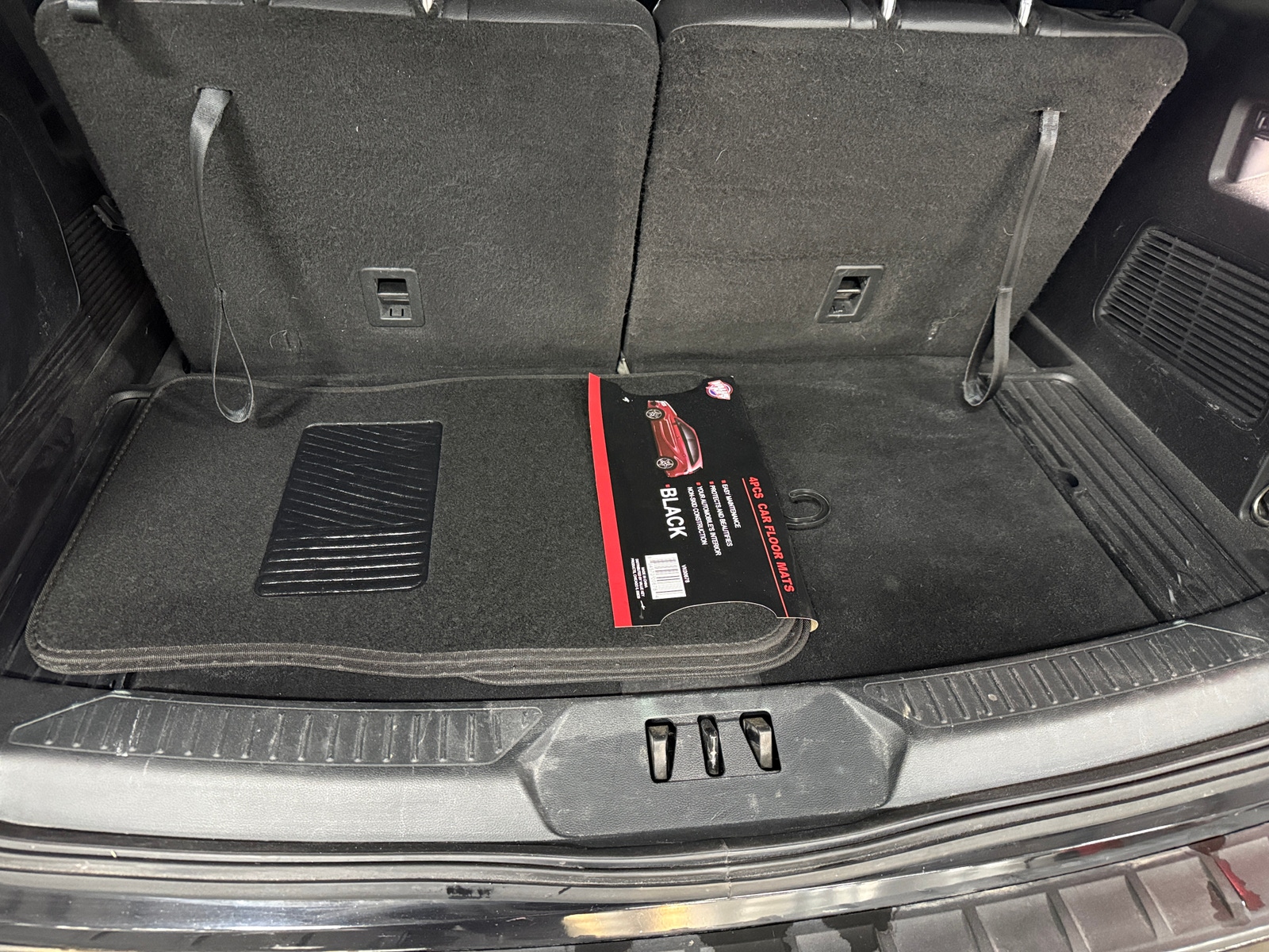 Thumbnail: 2020 Ford Explorer - 7