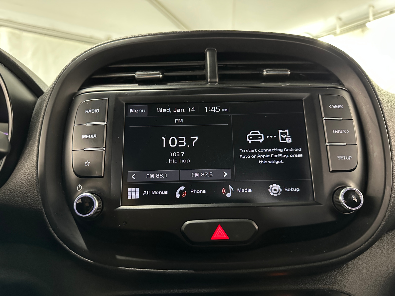 Thumbnail: 2023 Kia Soul - 4