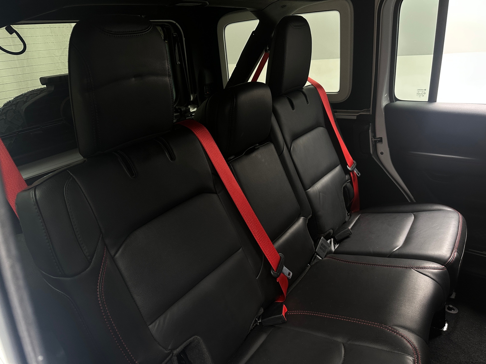 Thumbnail: 2020 Jeep Wrangler - 6