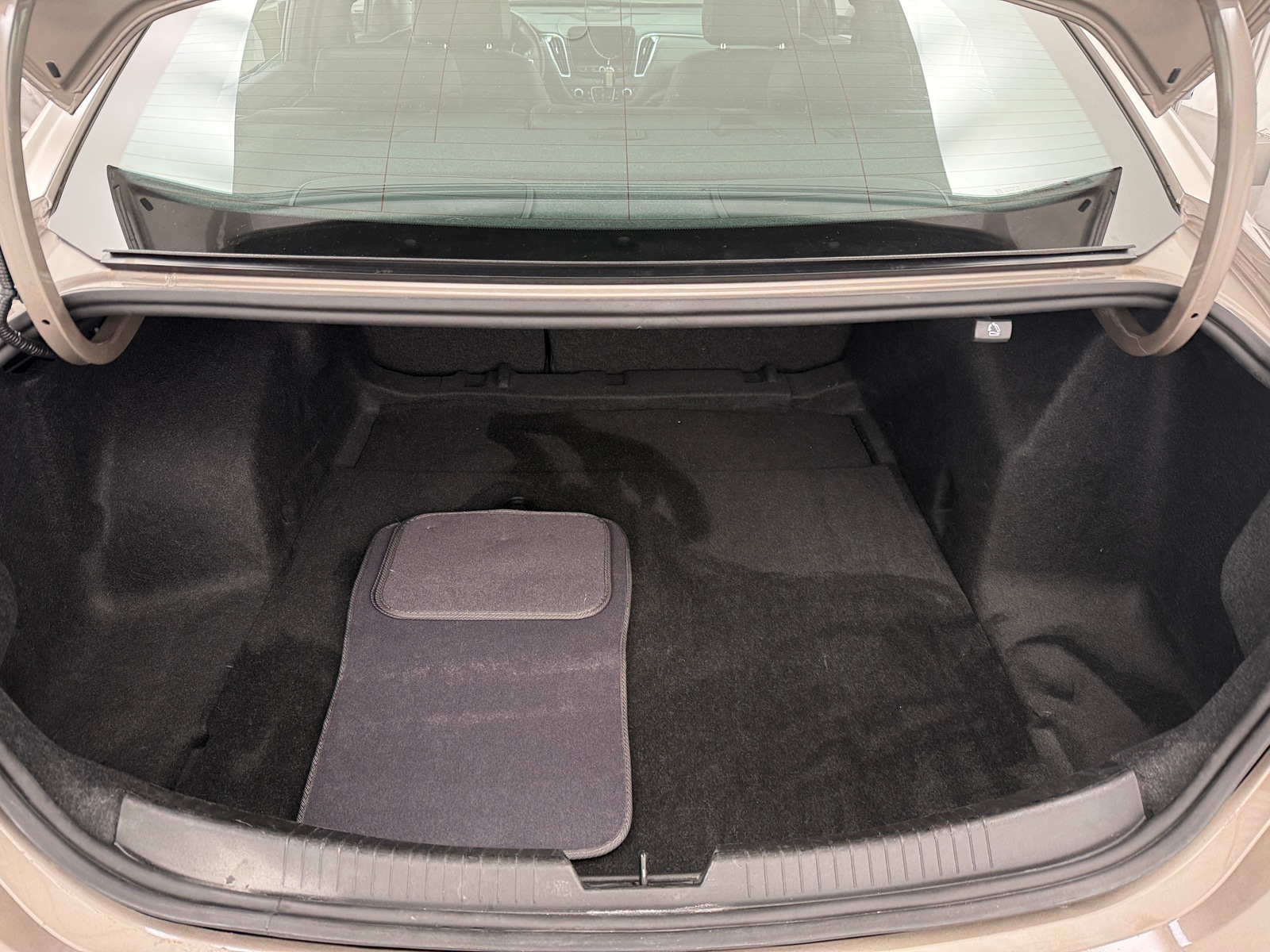 Thumbnail: 2024 Chevrolet Malibu - 6