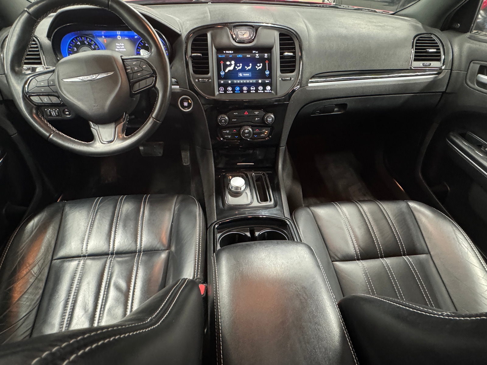 Thumbnail: 2018 Chrysler 300 - 2